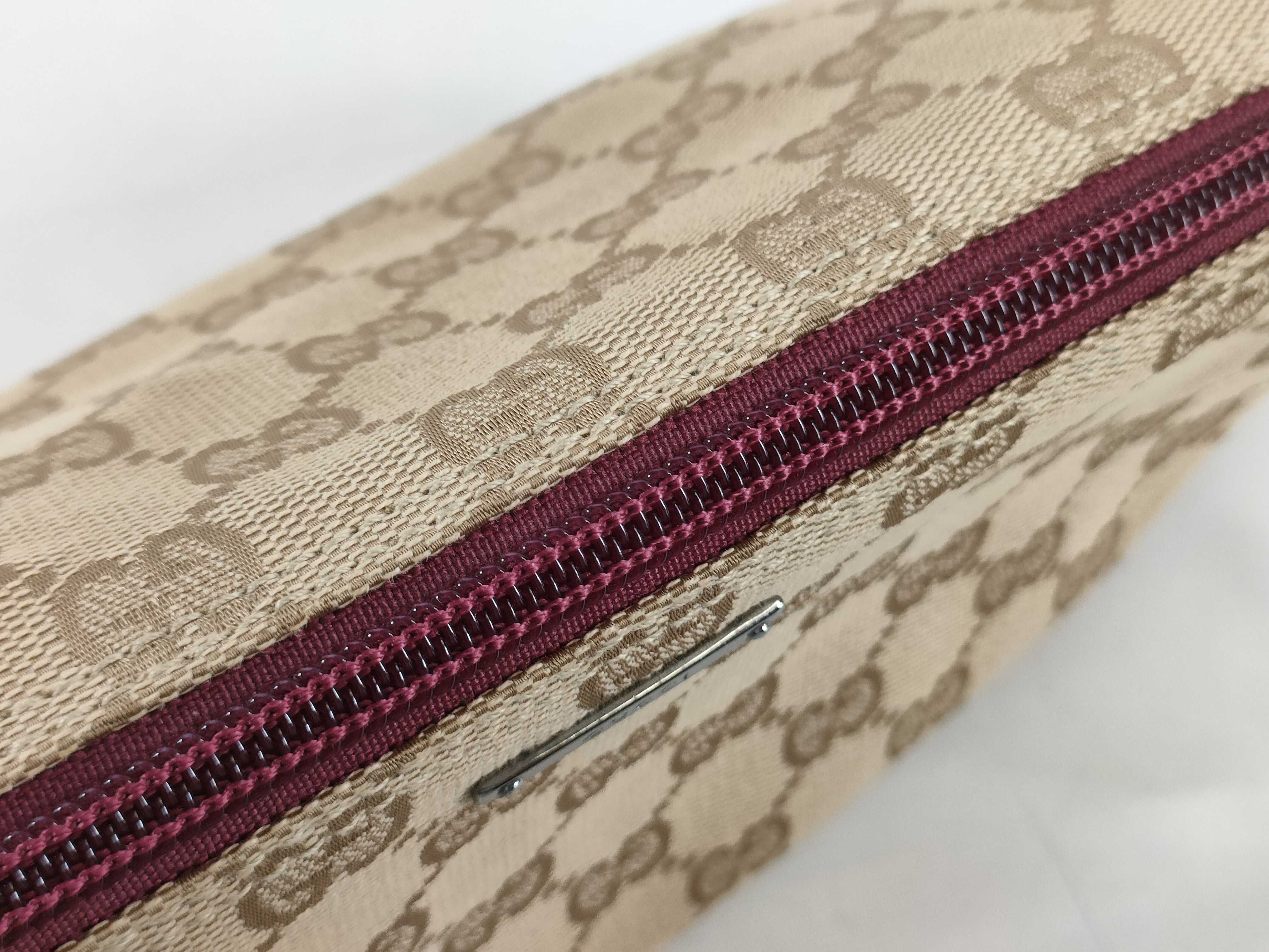 GG Canvas Accessory Pouch — view 9