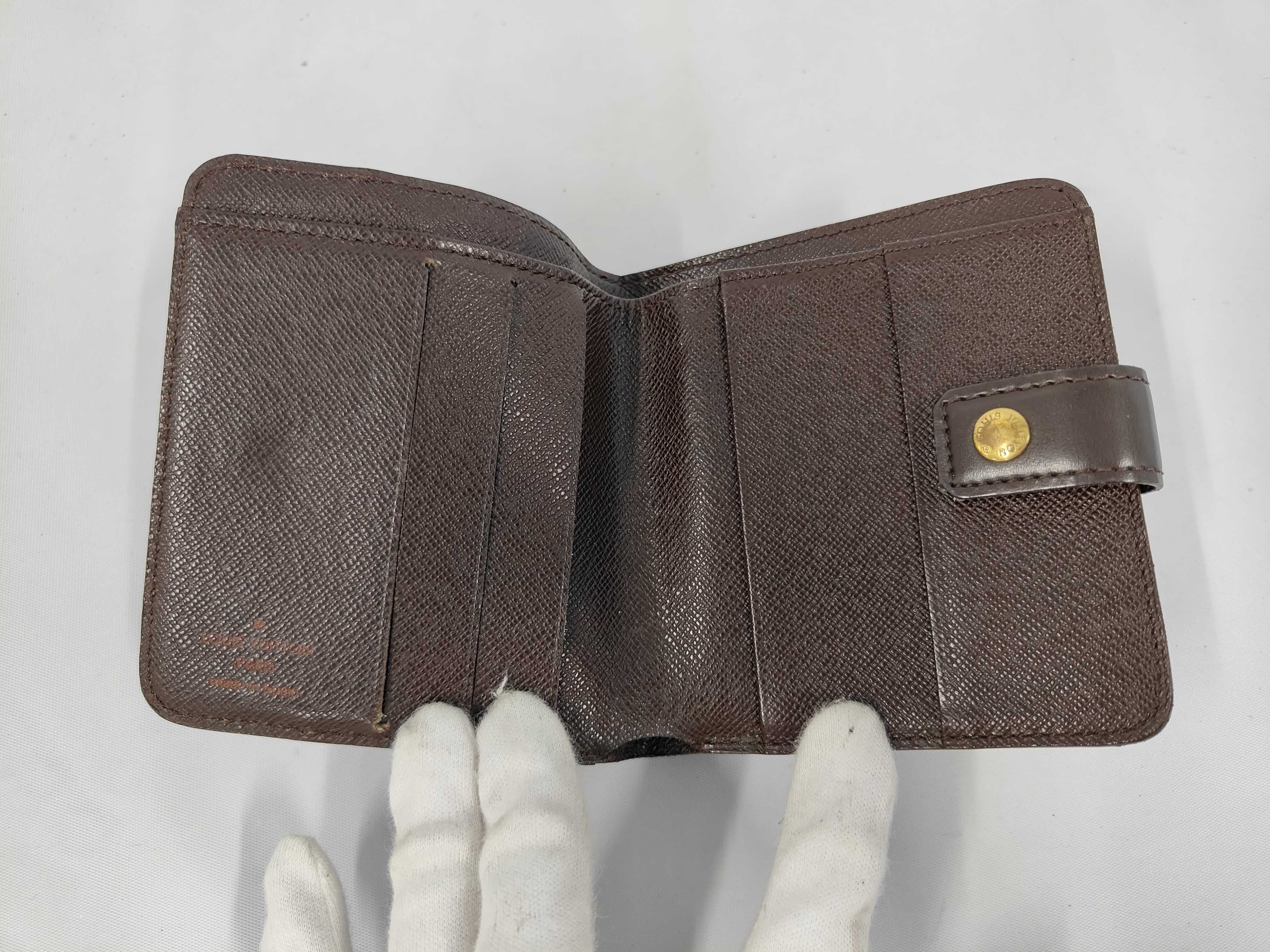 wallet — view 6