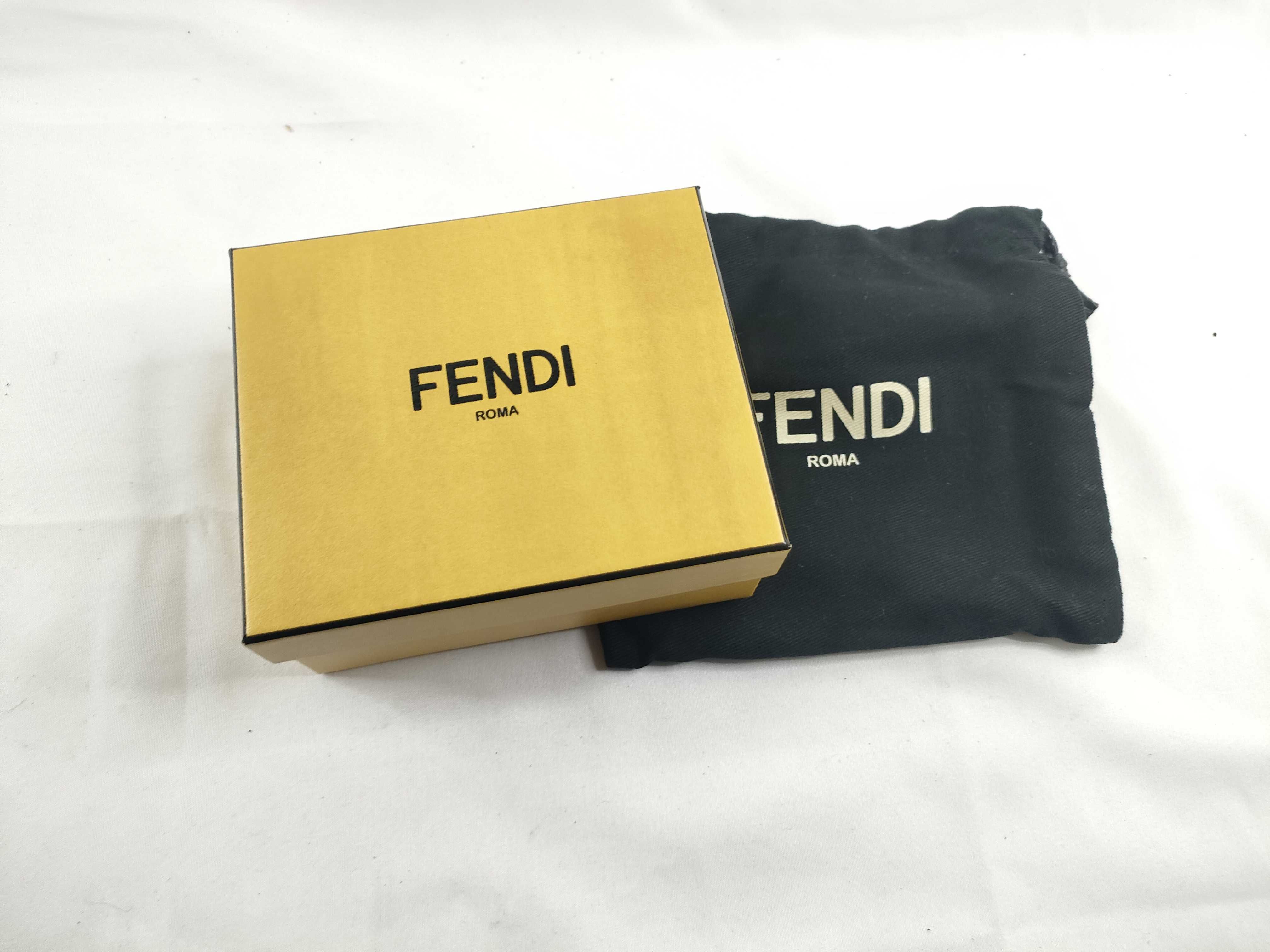logo bi-fold wallet 8M0420 wallet — view 13
