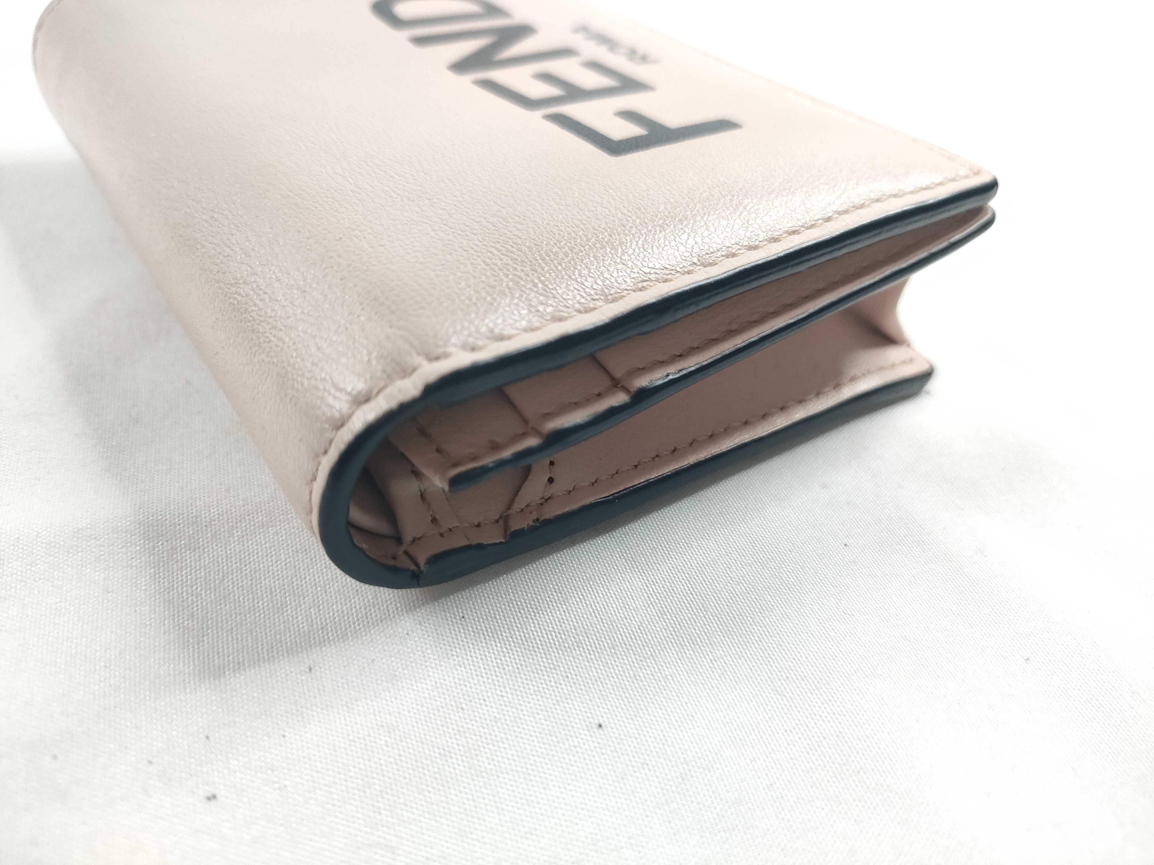 logo bi-fold wallet 8M0420 wallet — view 3