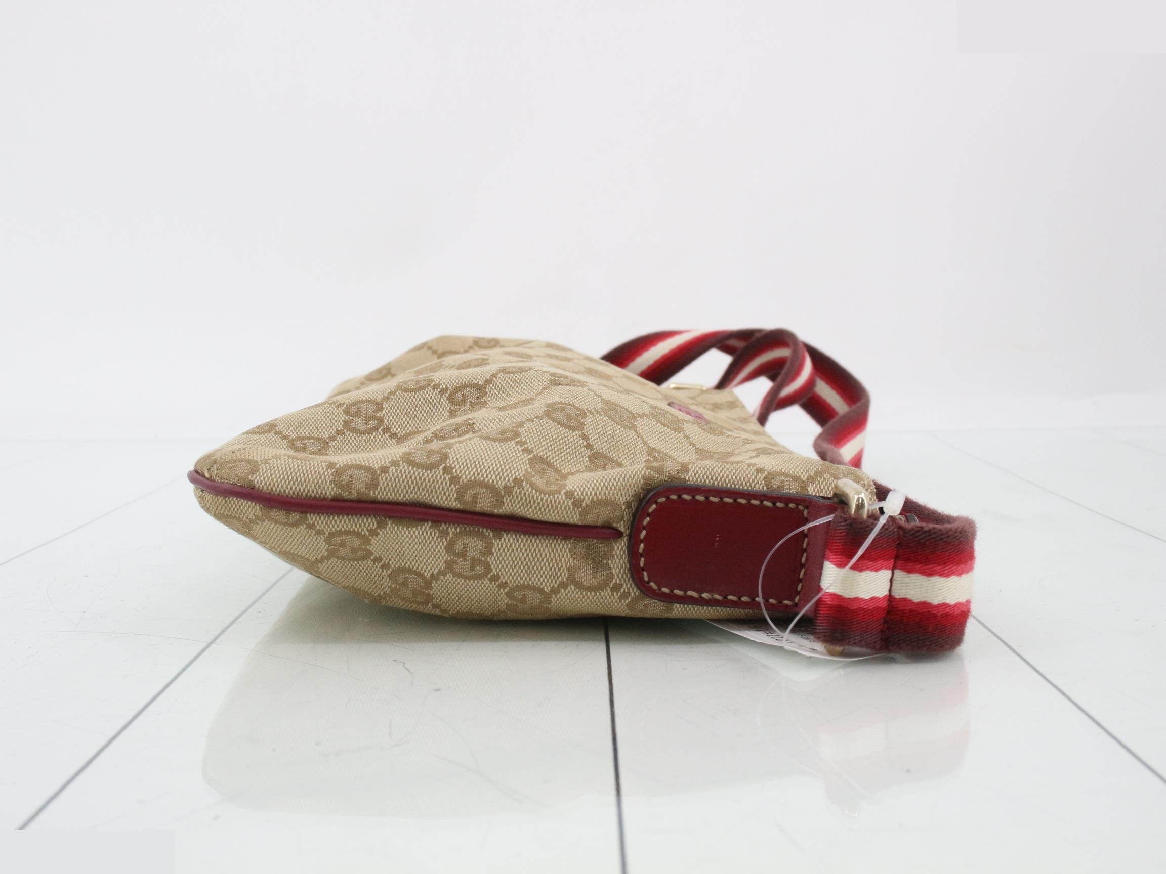 canvas shoulder bag, red, 189749, 001998 — view 3