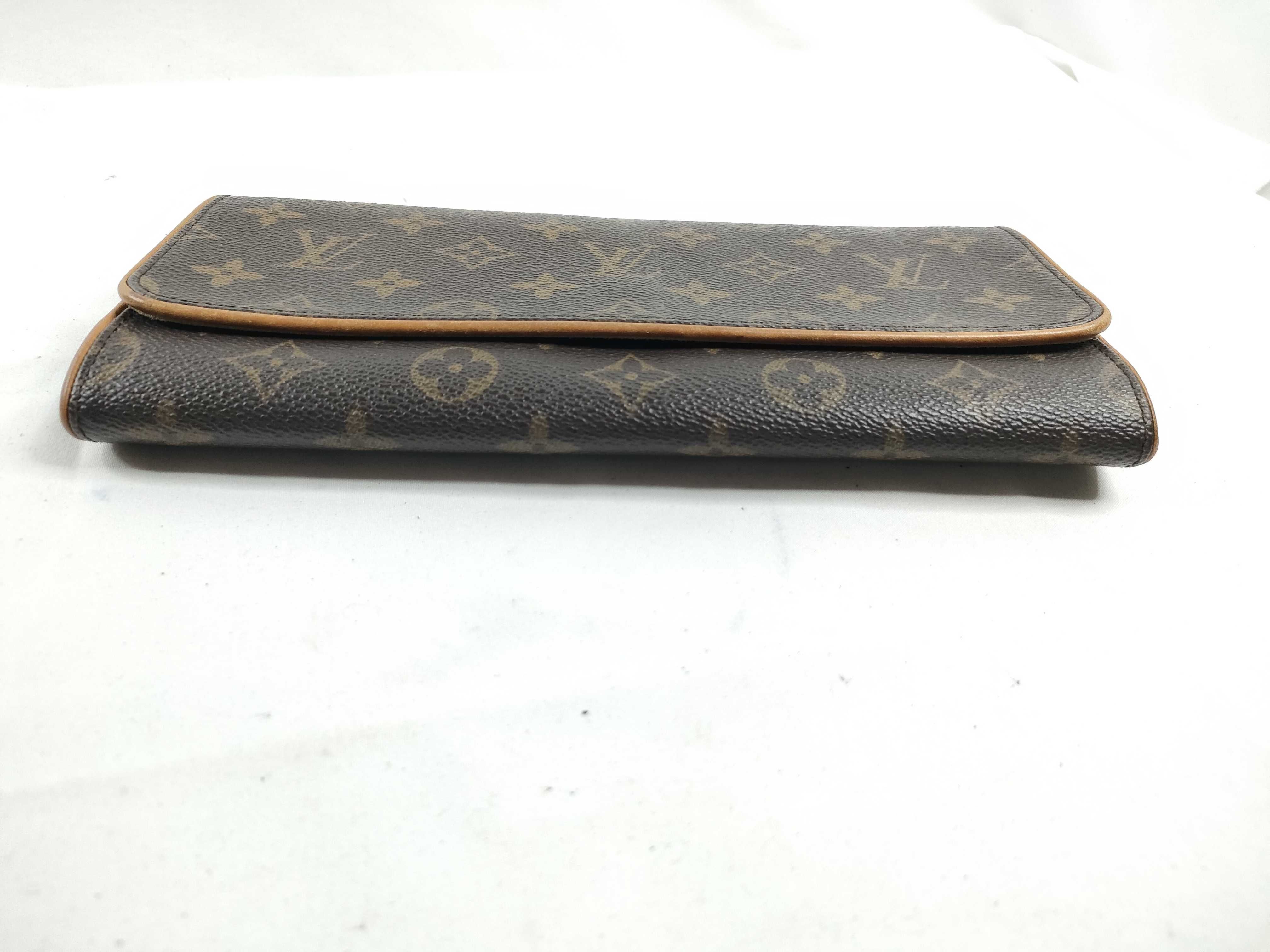 Monogram M51852 Pochette Twin GM Shoulder Bag — view 4