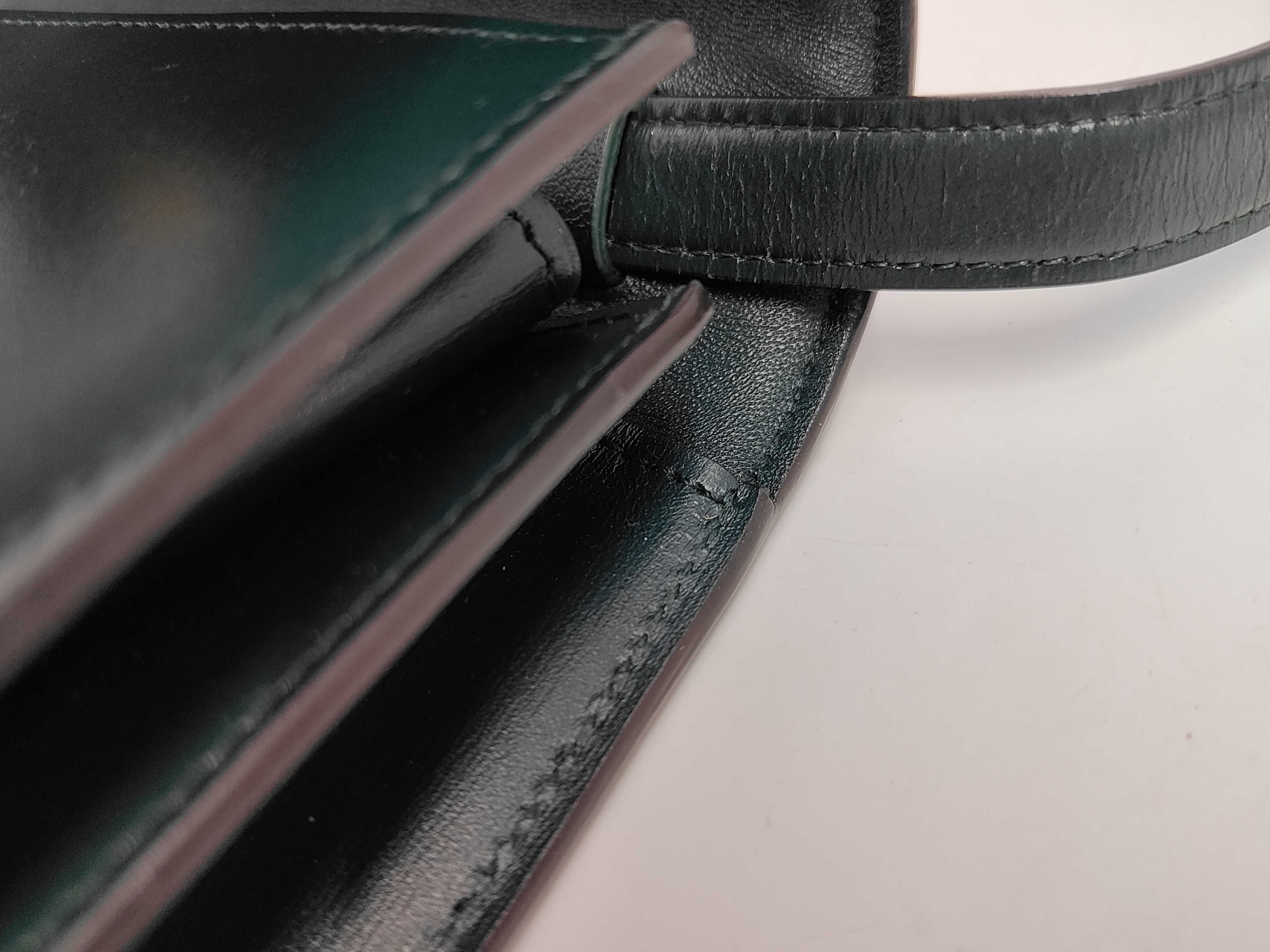 Classic Box Leather Shoulder Bag (Green) — view 10