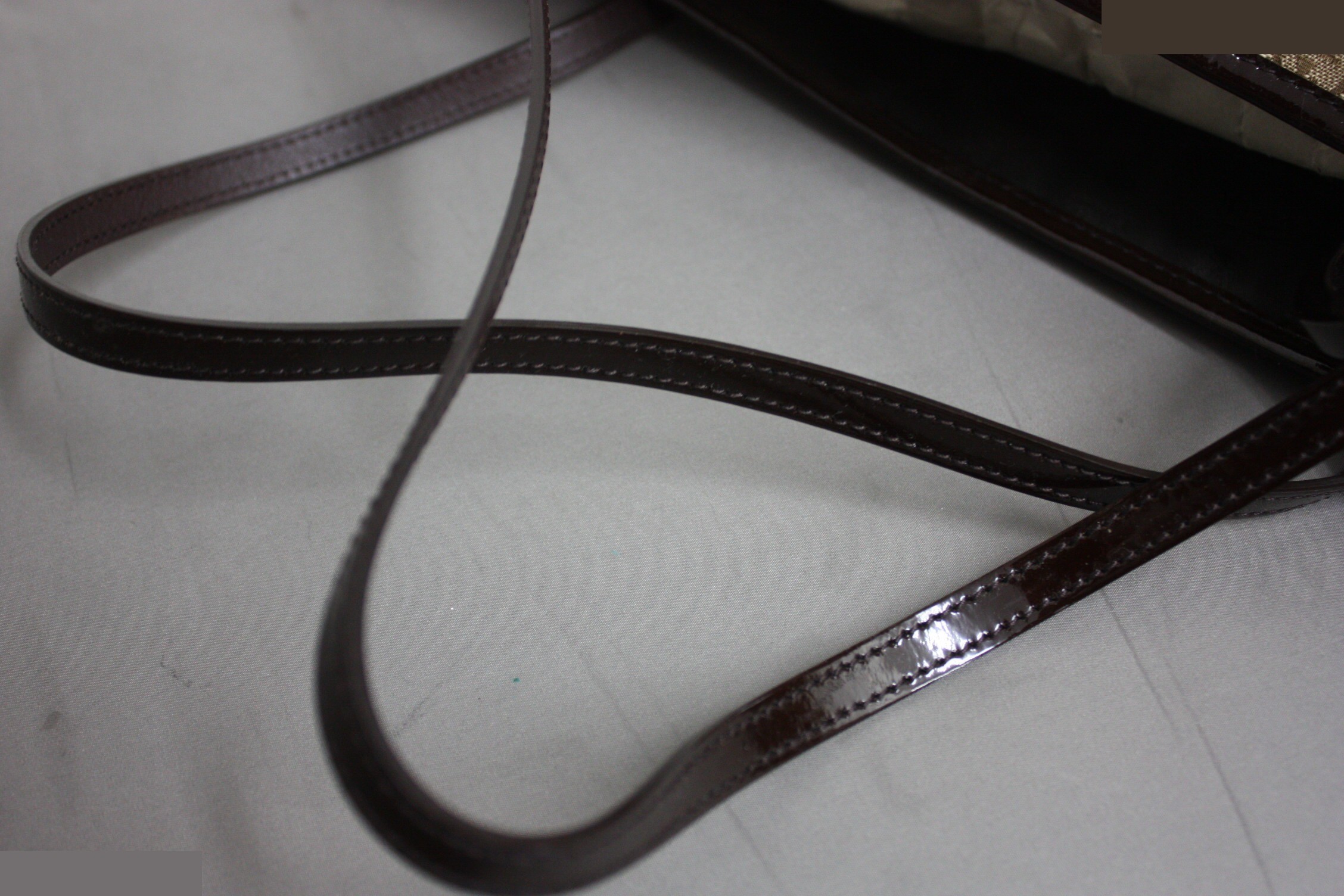 GG Canvas (Bag) - Tote Bag - Sherry Line — view 7