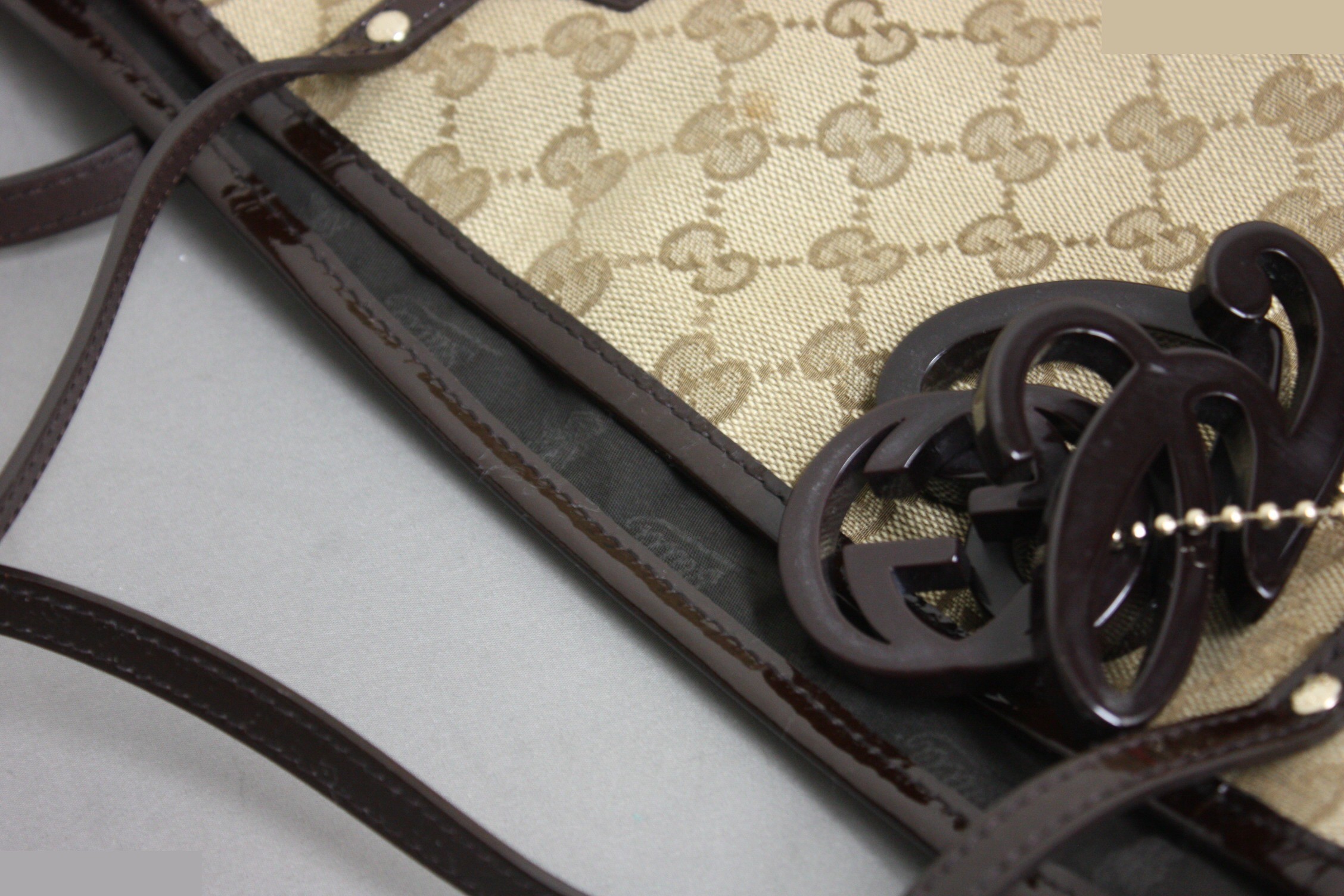 GG Canvas (Bag) - Tote Bag - Sherry Line — view 10