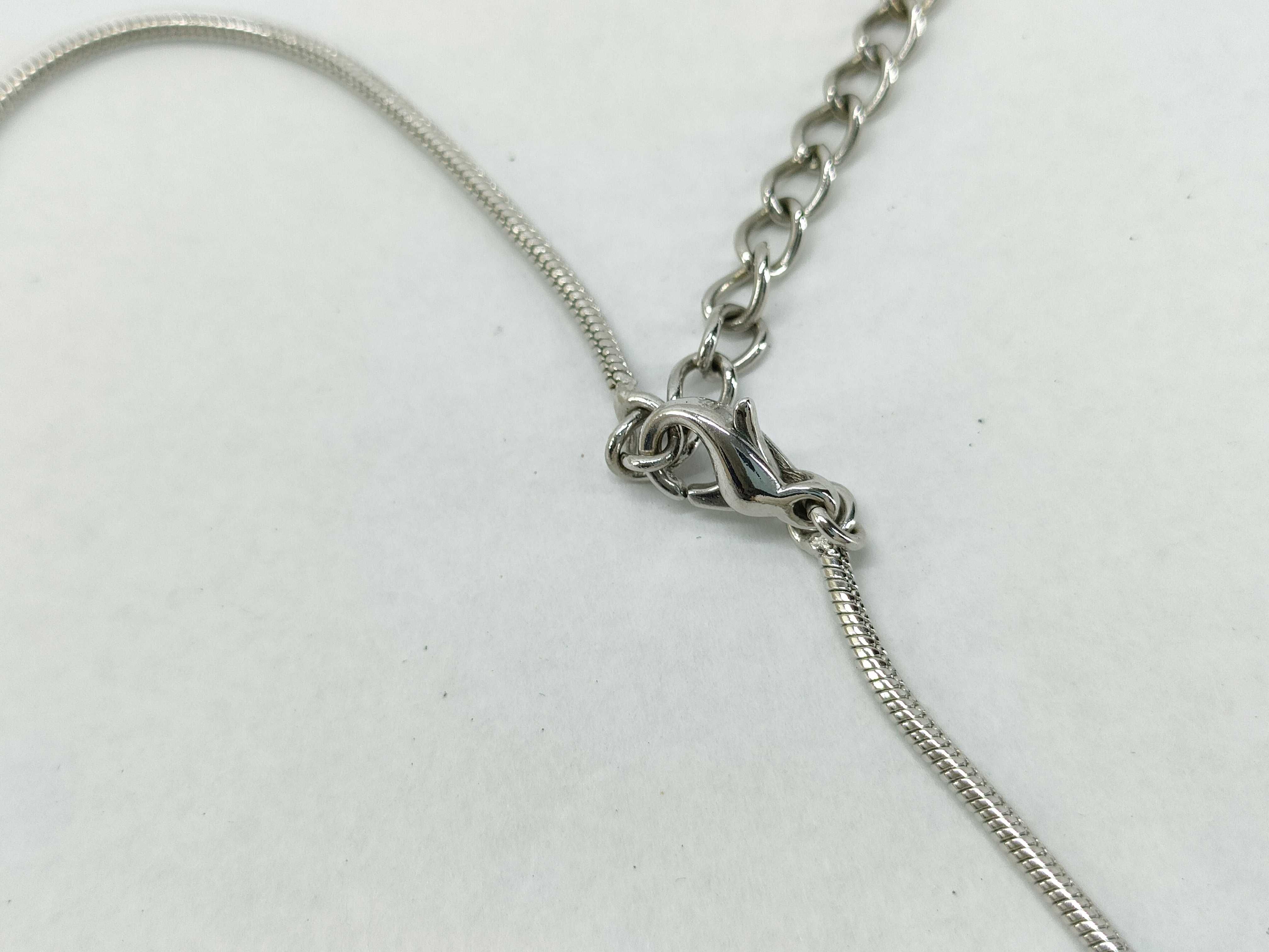 accessories necklace — view 4