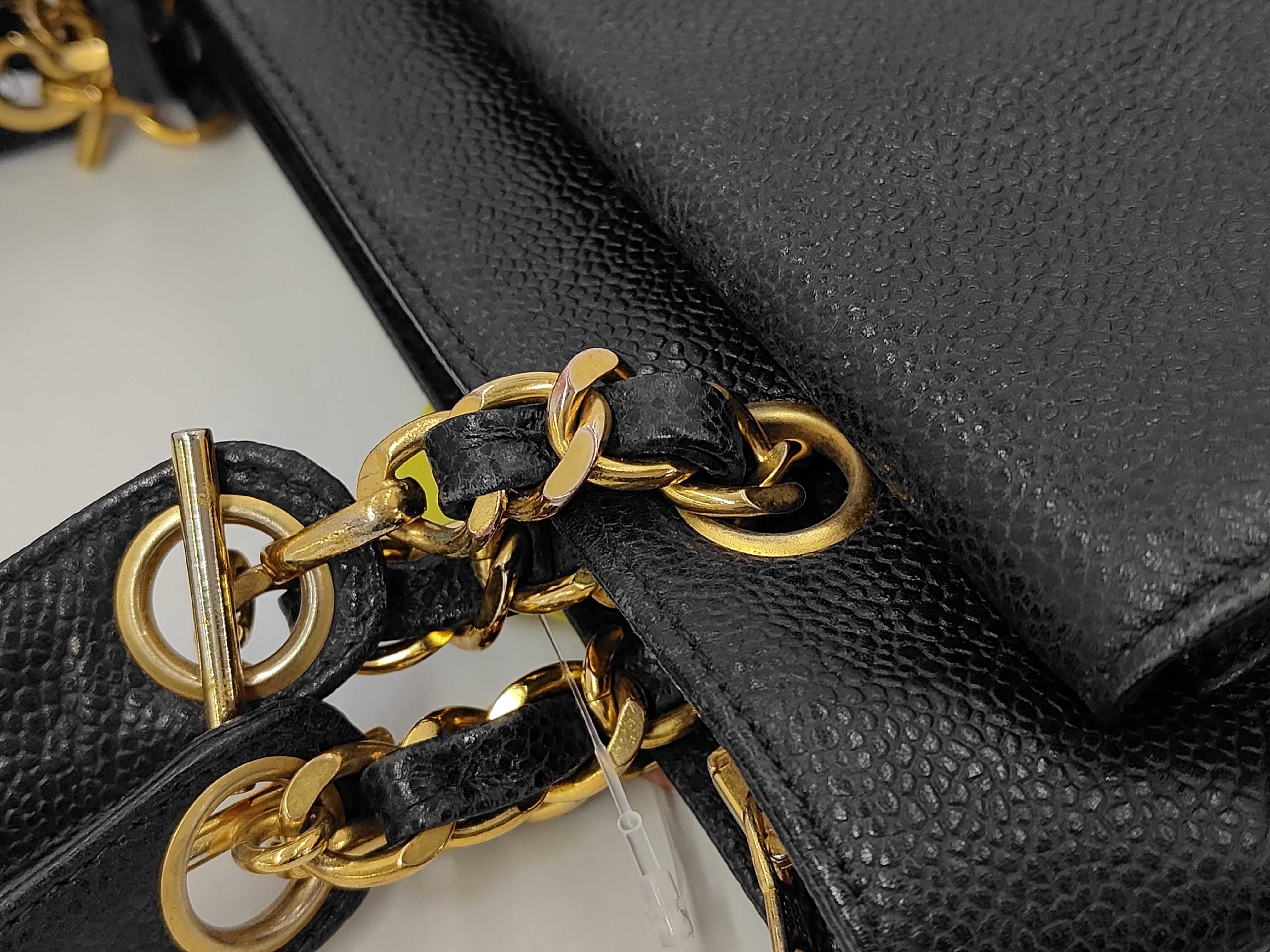 Caviar Skin Turnlock Tote/Shoulder Bag (Serial Number 3) — view 5
