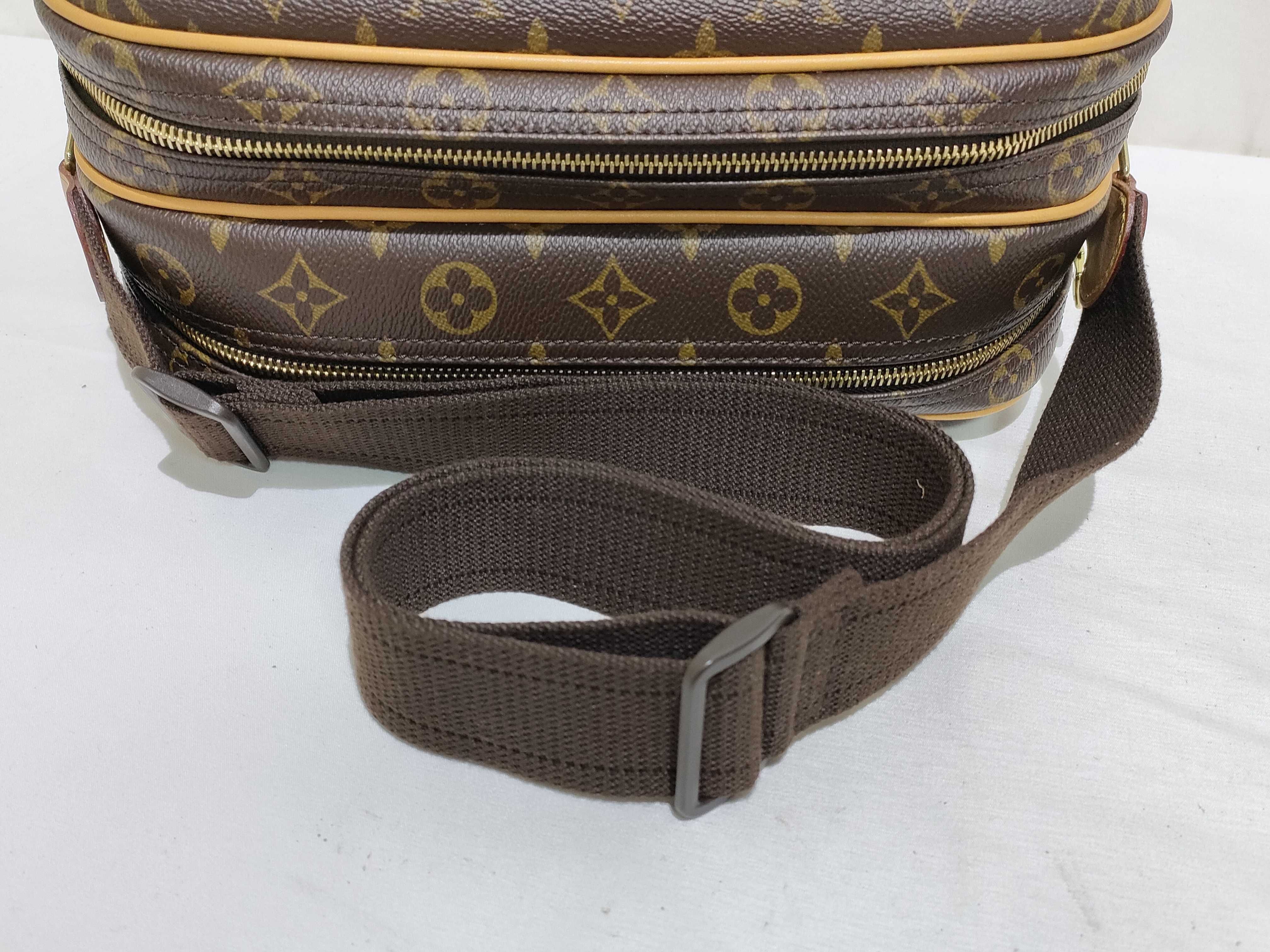 Monogram LOUIS VUITTON Reporter PM Shoulder Bag — view 3