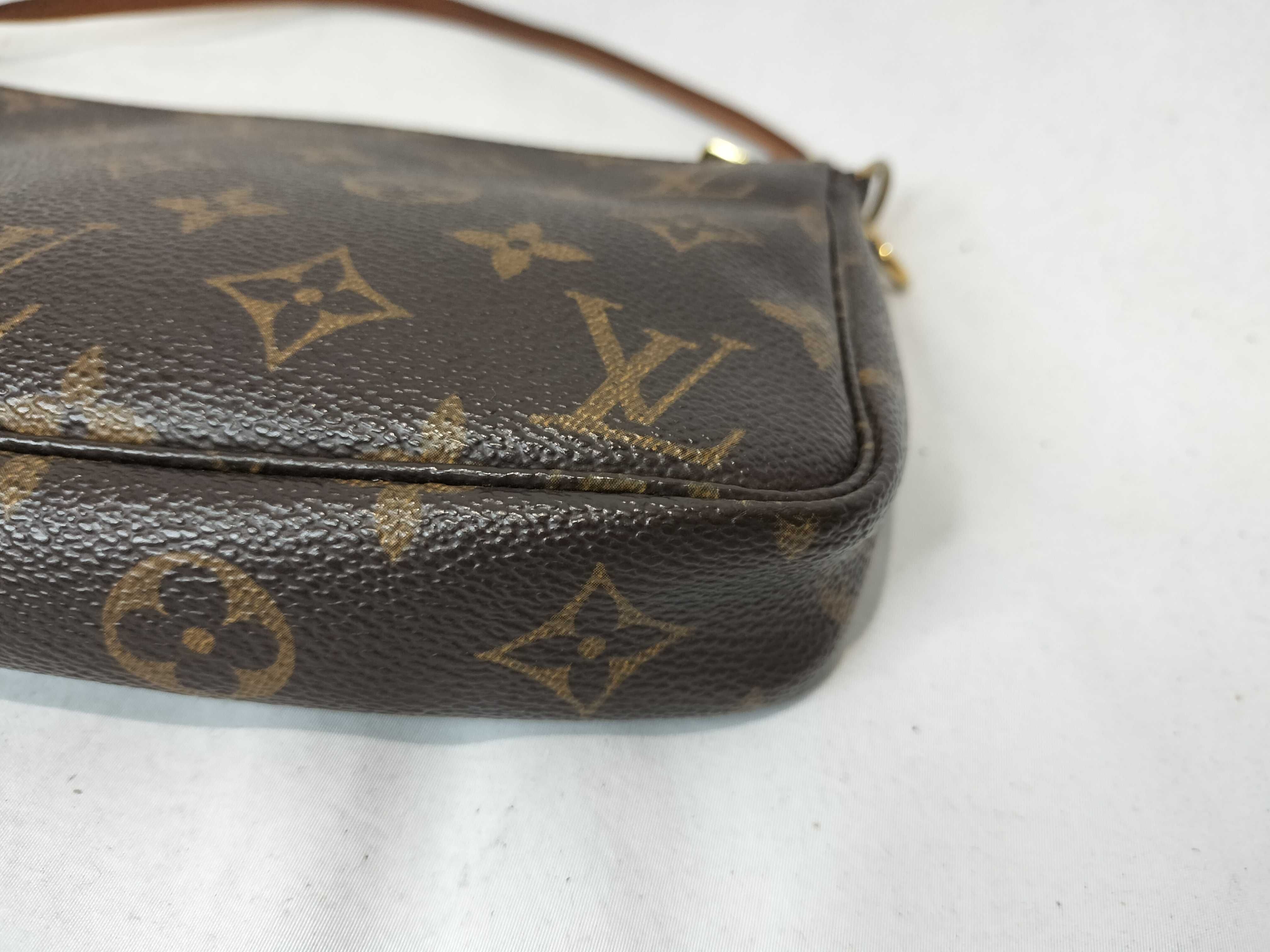 Monogram Pochette Accessoires M51980 AR0010 Brown Handbag — view 6