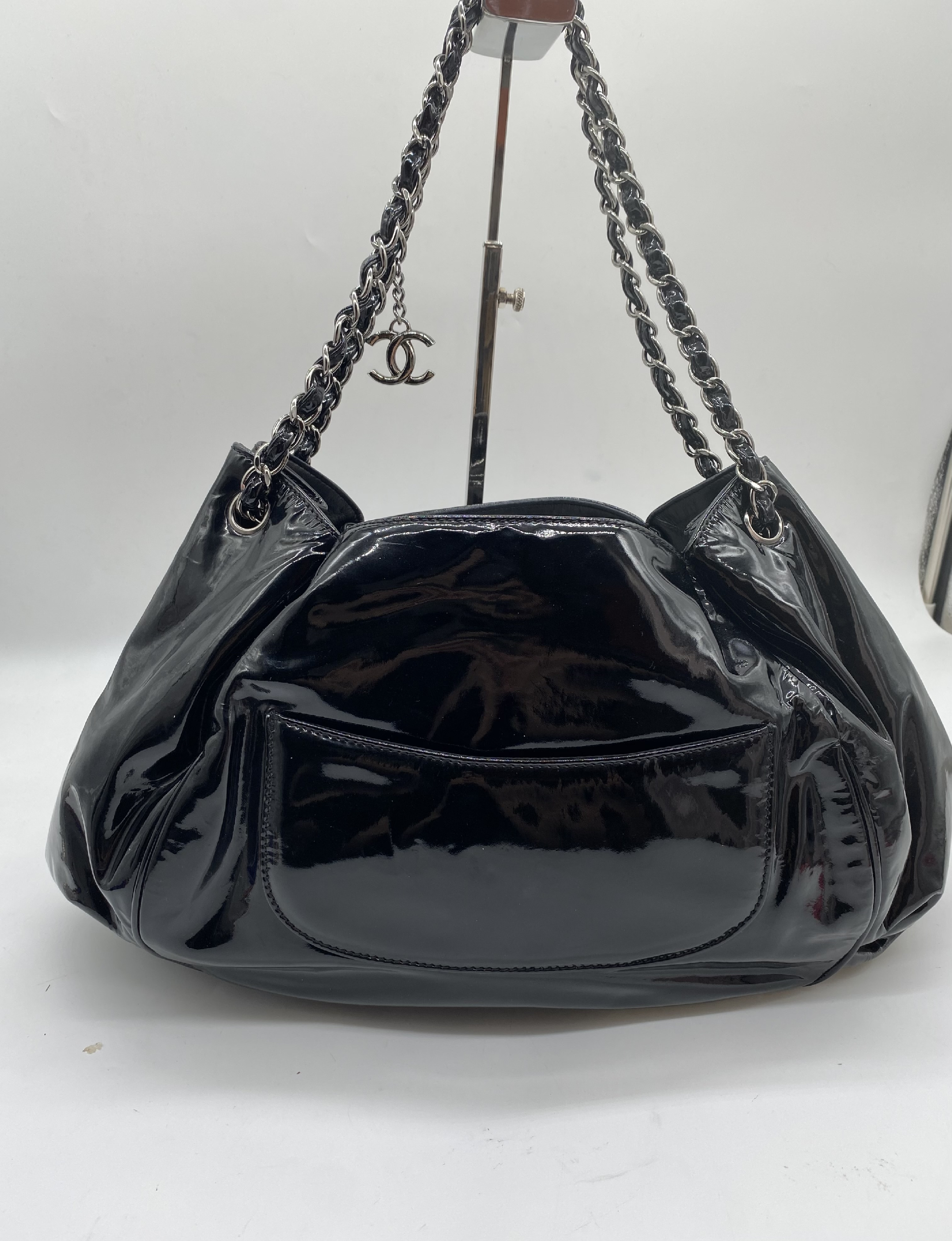 Shoulder Bag with Camellia Seal, Serial Number 14 — view 2