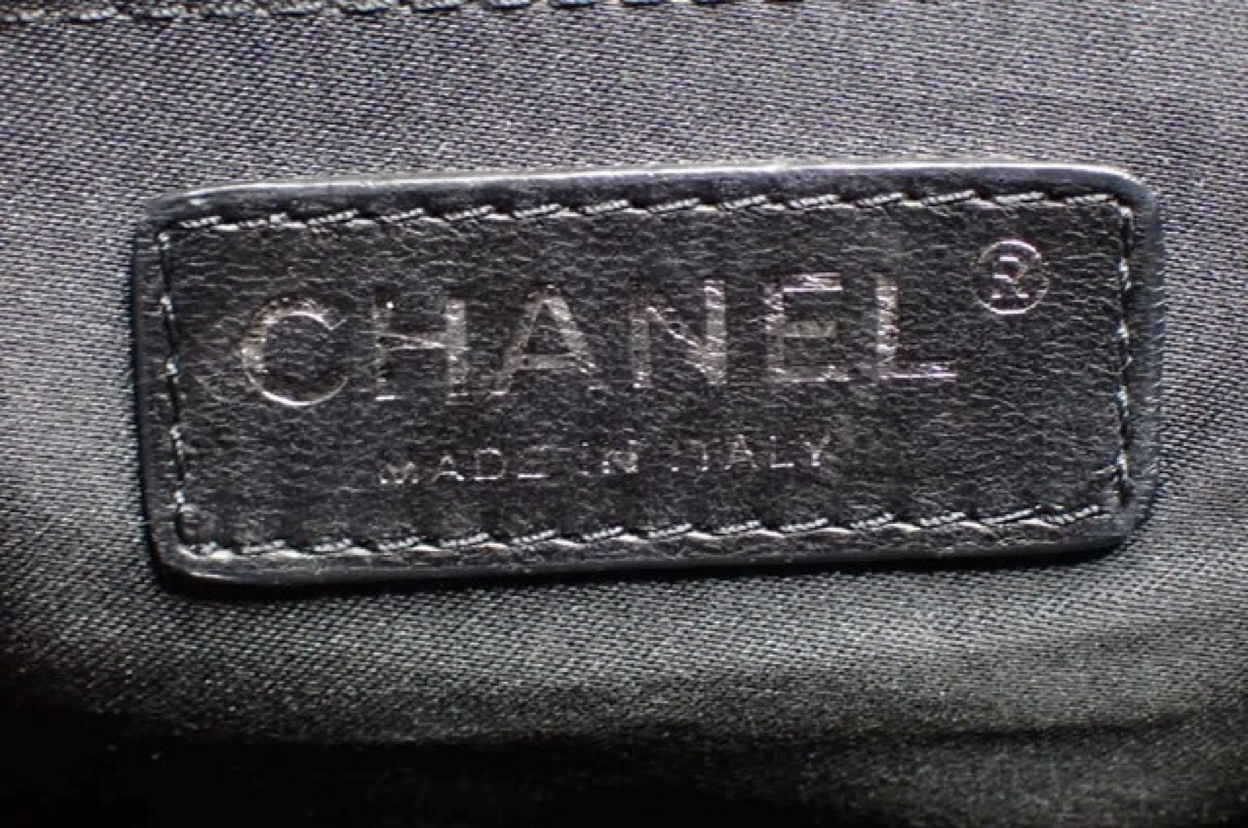 Shoulder Bag with Camellia Seal, Serial Number 14 — view 9