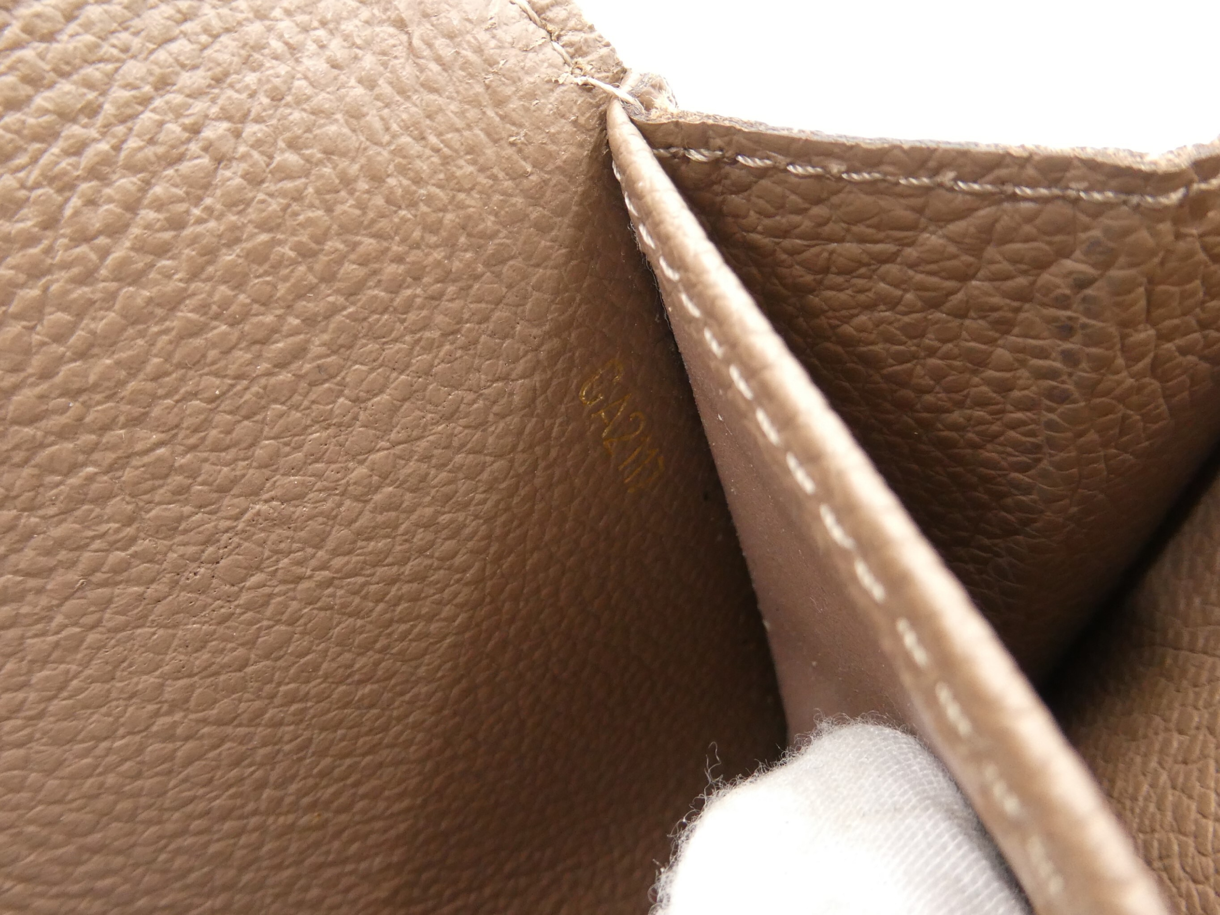 Monogram Empreinte Portefeuille Sarah Wallet — view 9