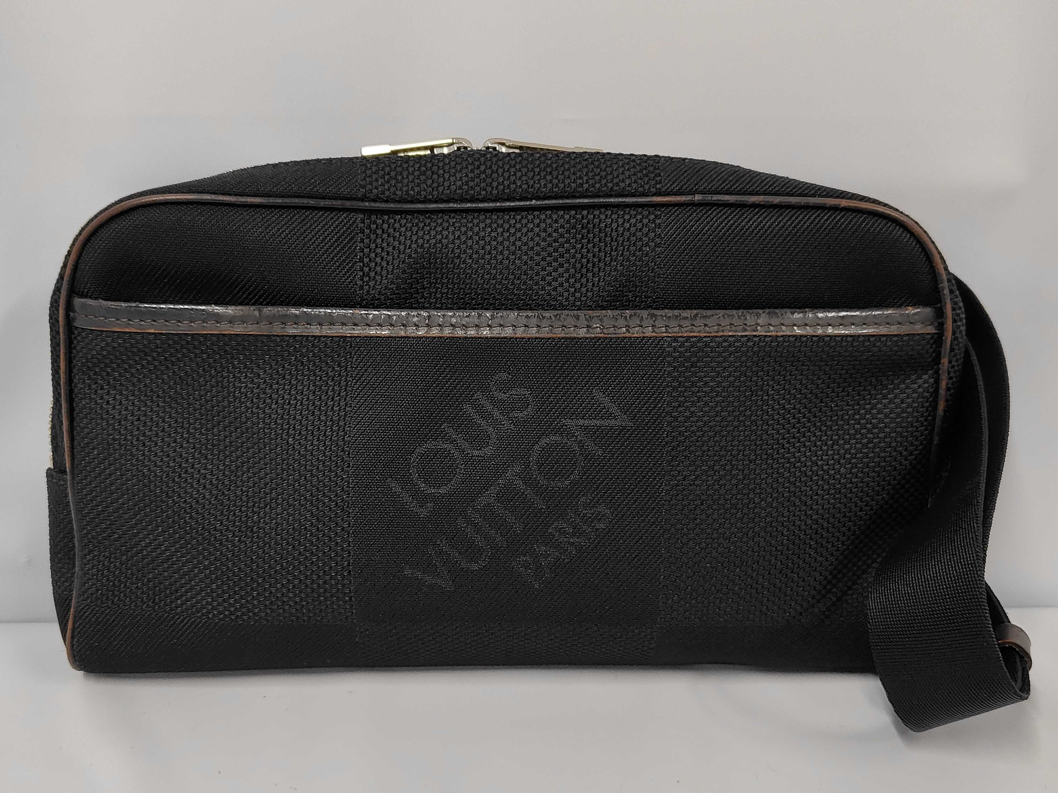 Damier Geant Acrobat M93620 Shoulder Bag