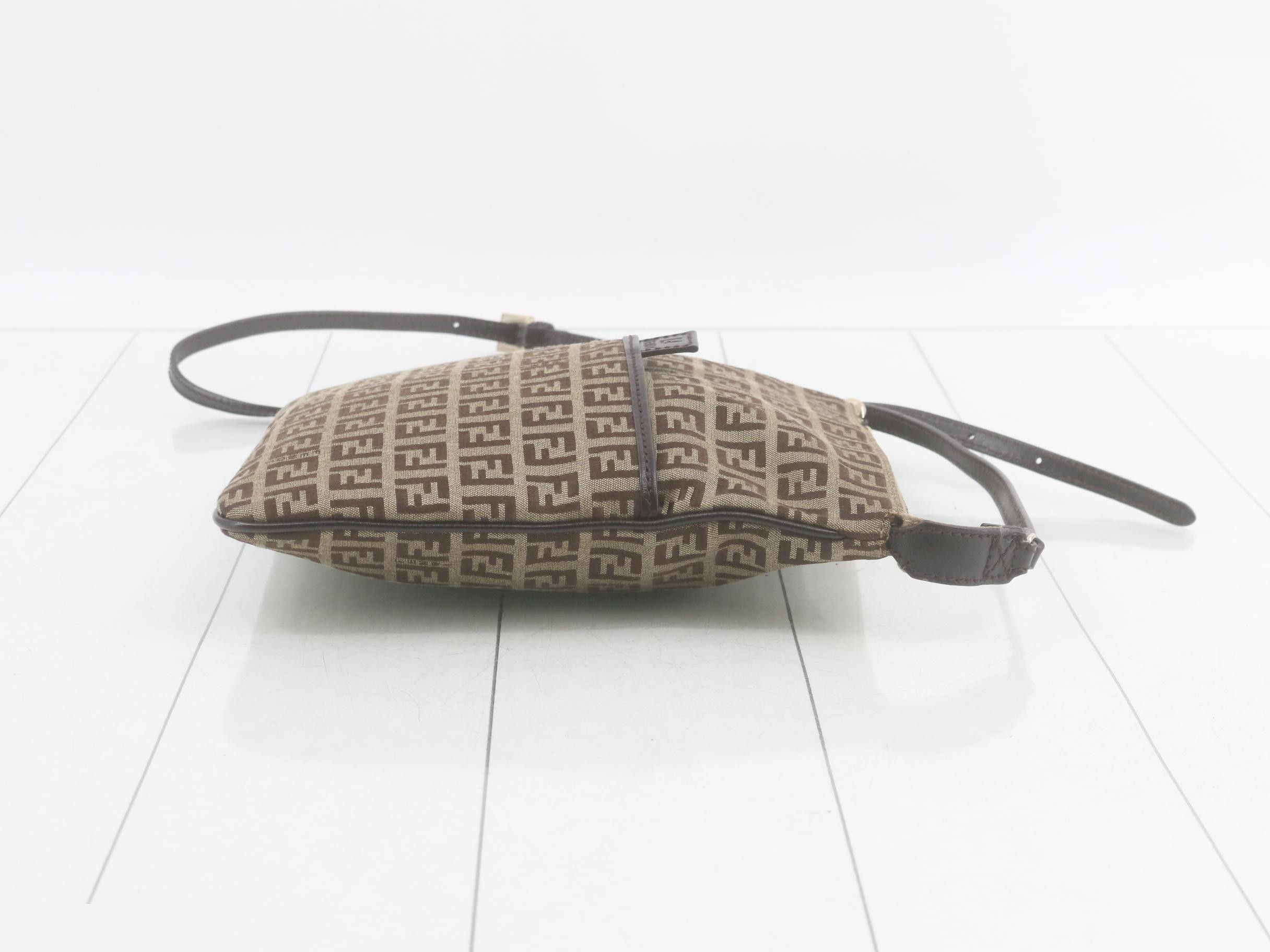Zucchino Shoulder Bag — view 3