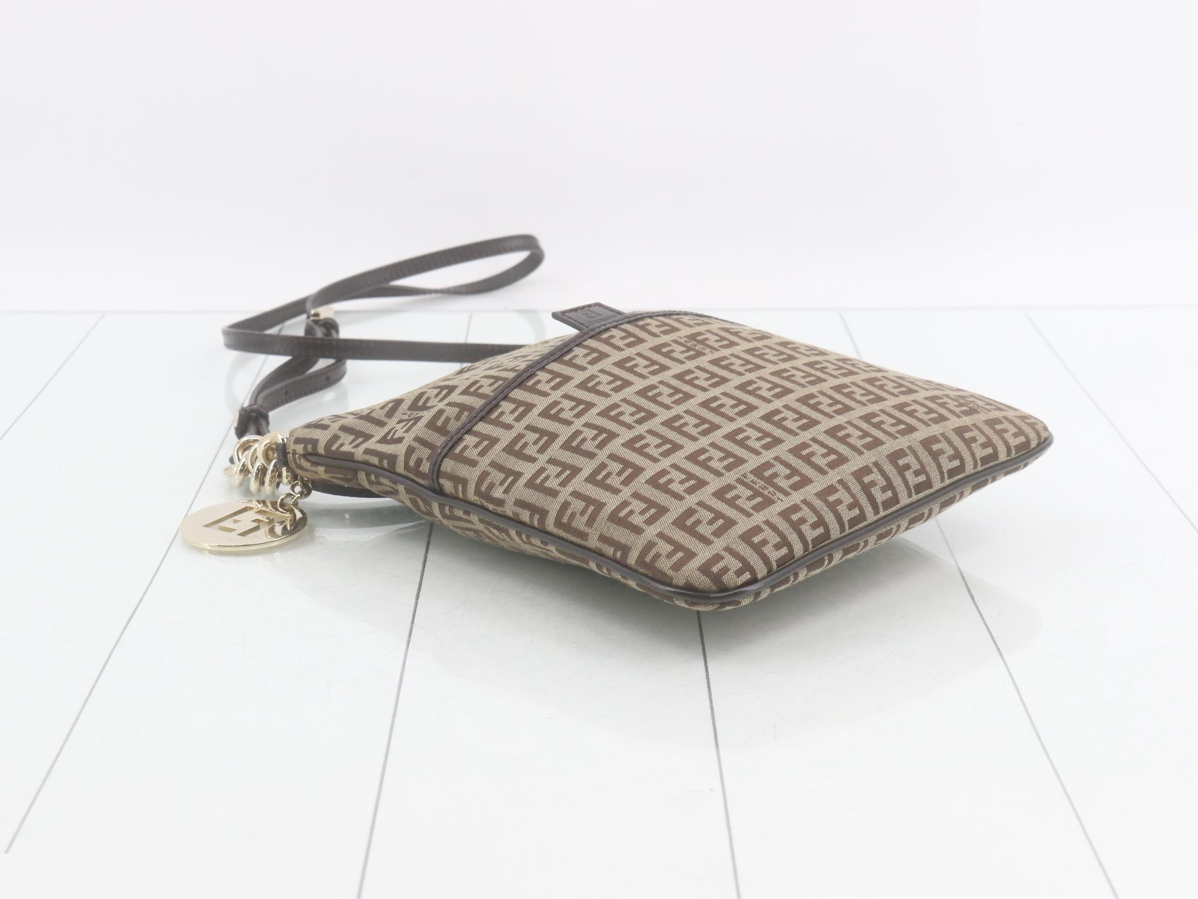 Zucchino Shoulder Bag — view 5