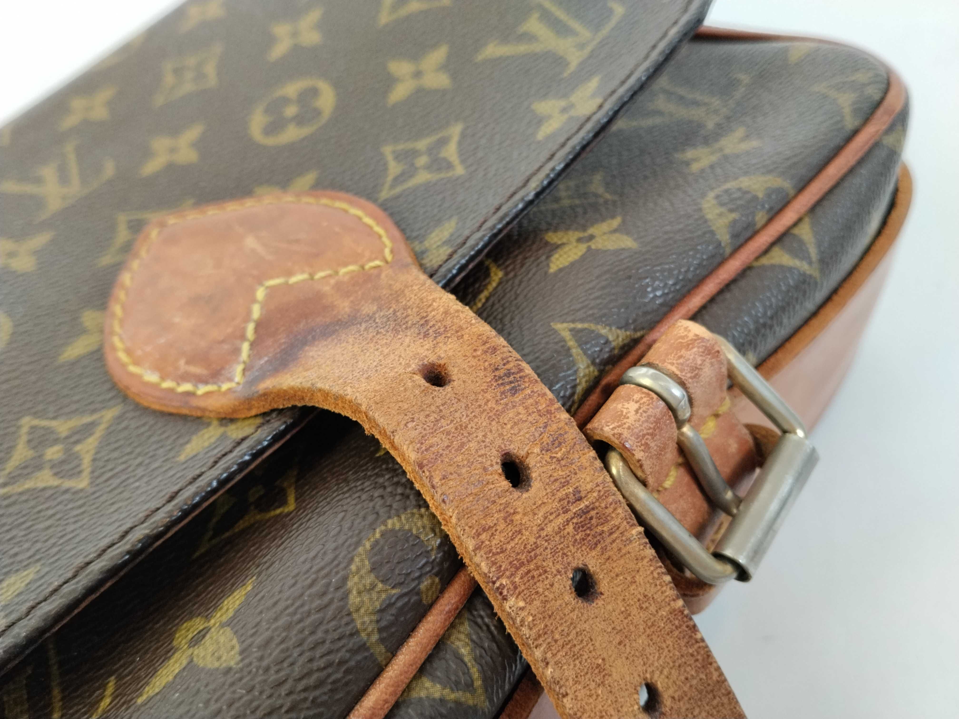 Monogram Louis Vuitton Monogram Cartouchiere MM 823 Shoulder Bag — view 15