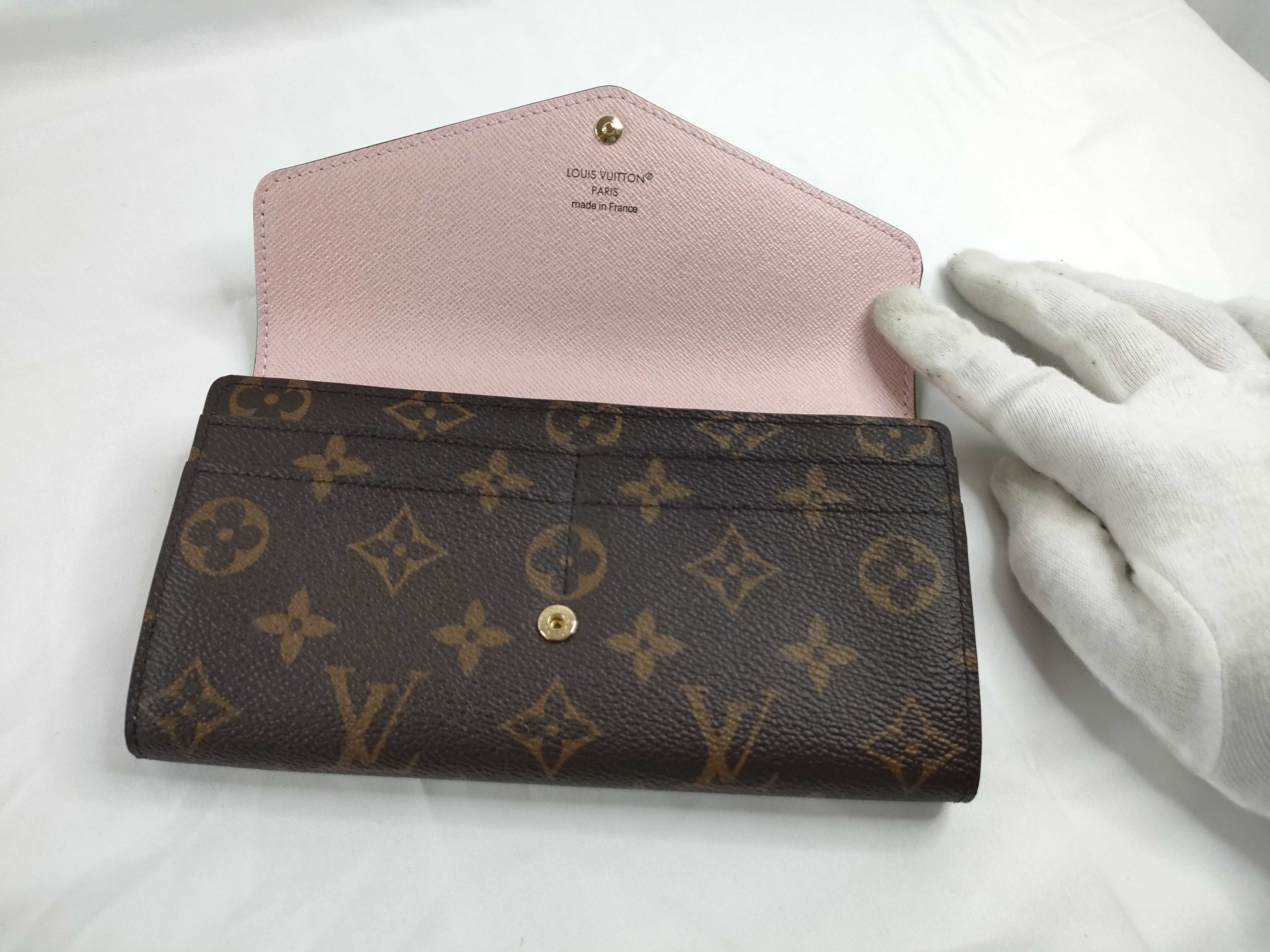 Monogram Louis Vuitton Portefeuille Sarah Long Wallet Monogram M62235 Wallet — view 9