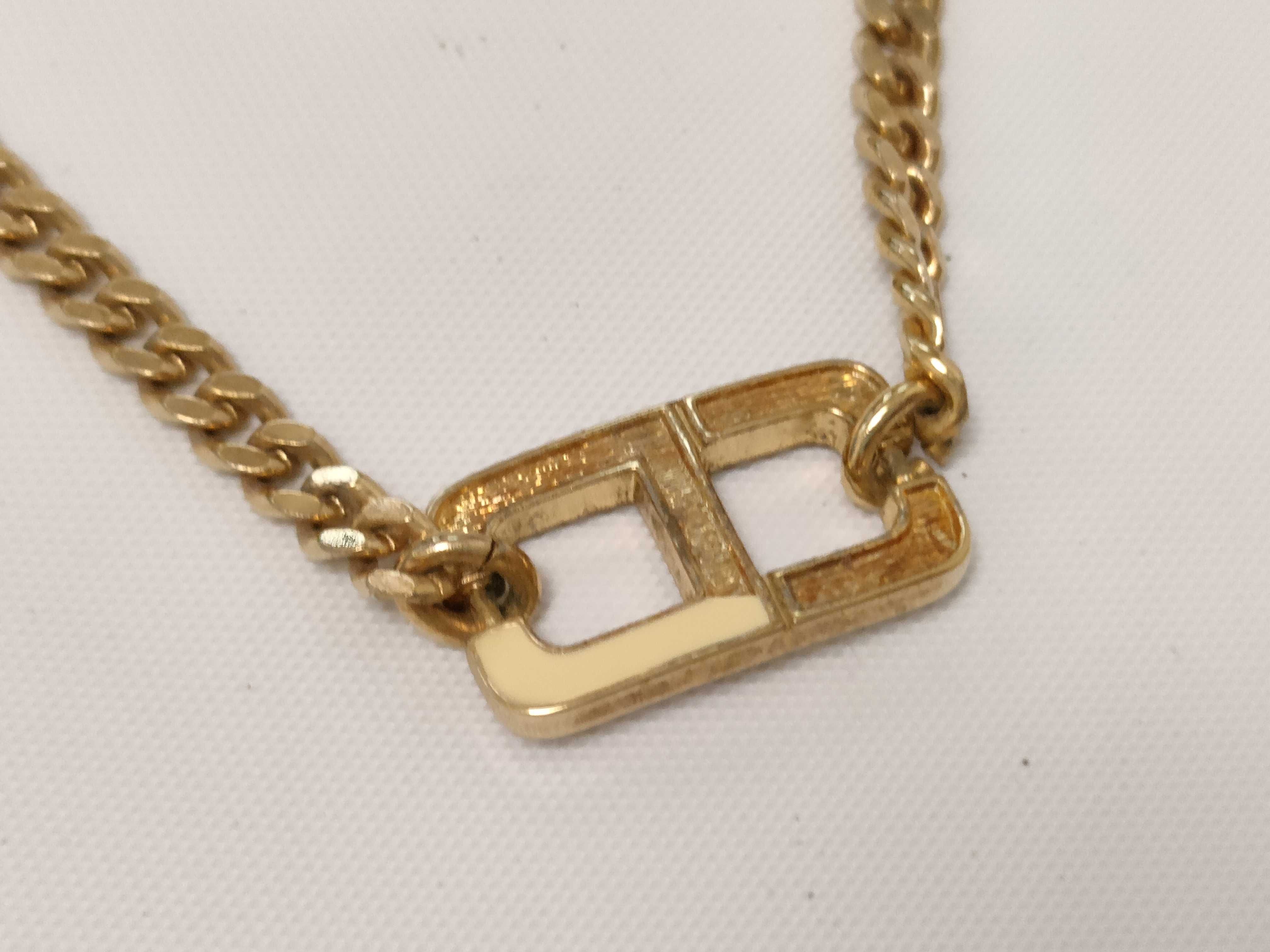 Christian necklace chain, gold and ivory necklace — view 4