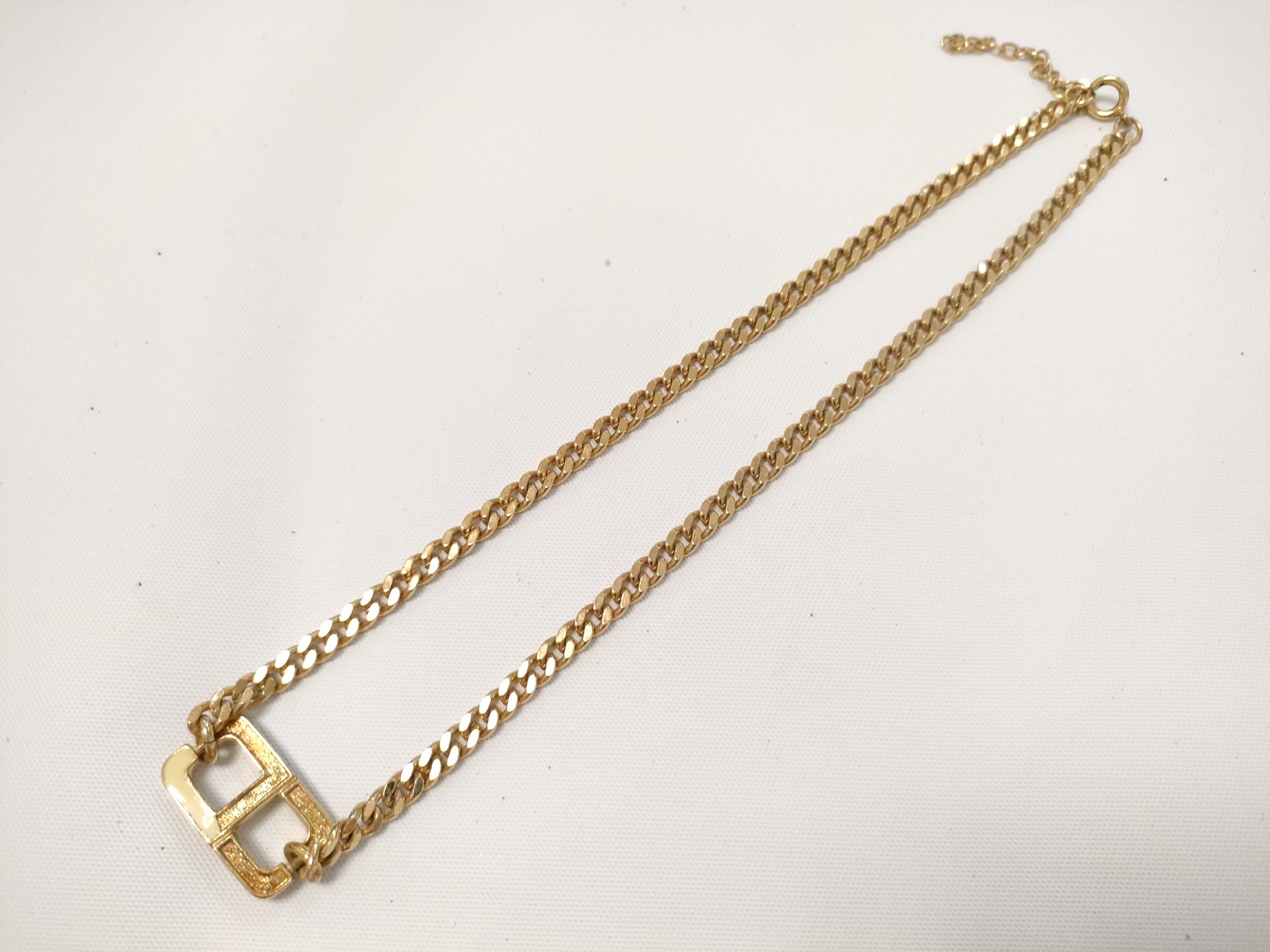 Christian necklace chain, gold and ivory necklace — view 5