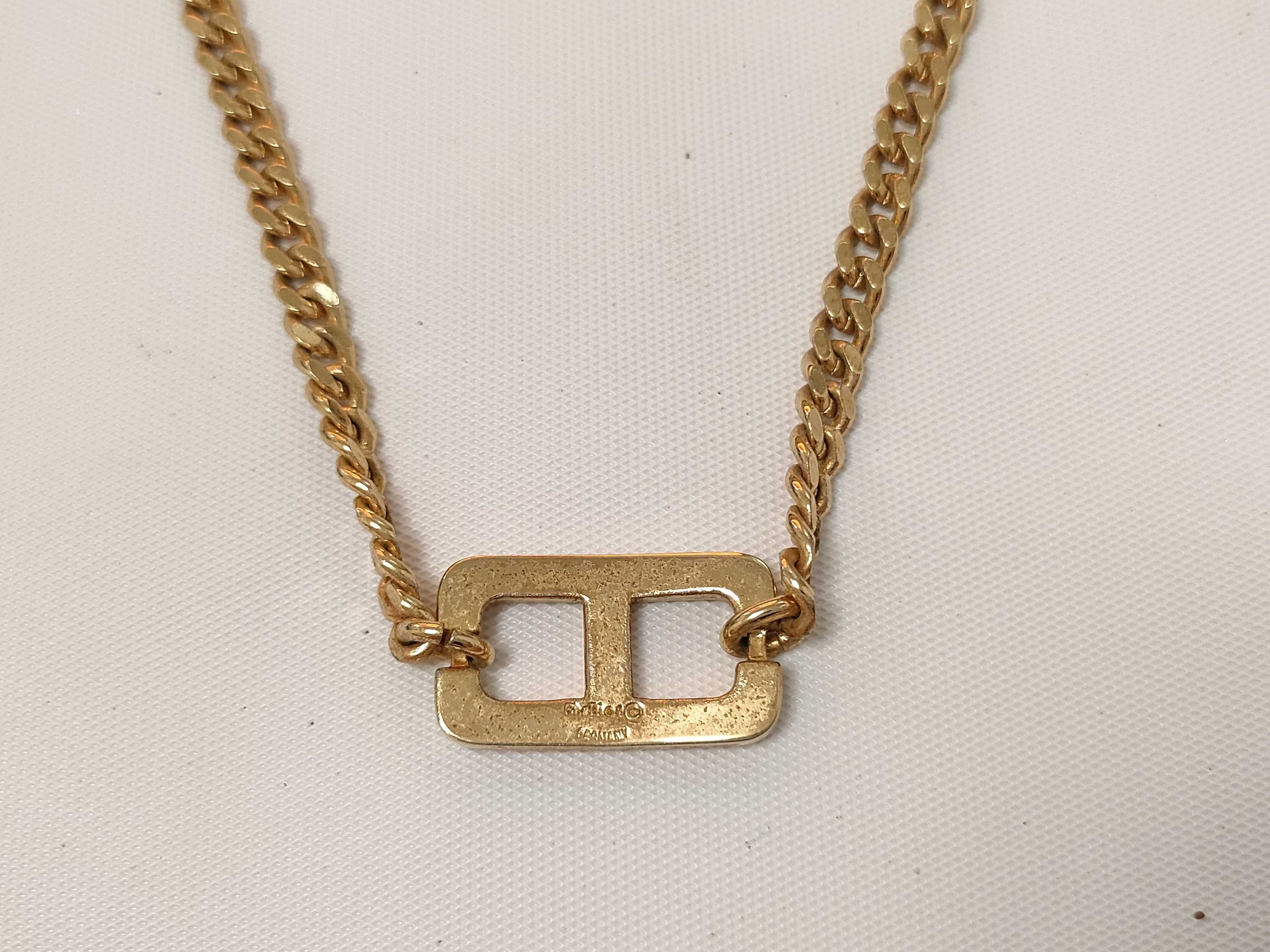 Christian necklace chain, gold and ivory necklace — view 6