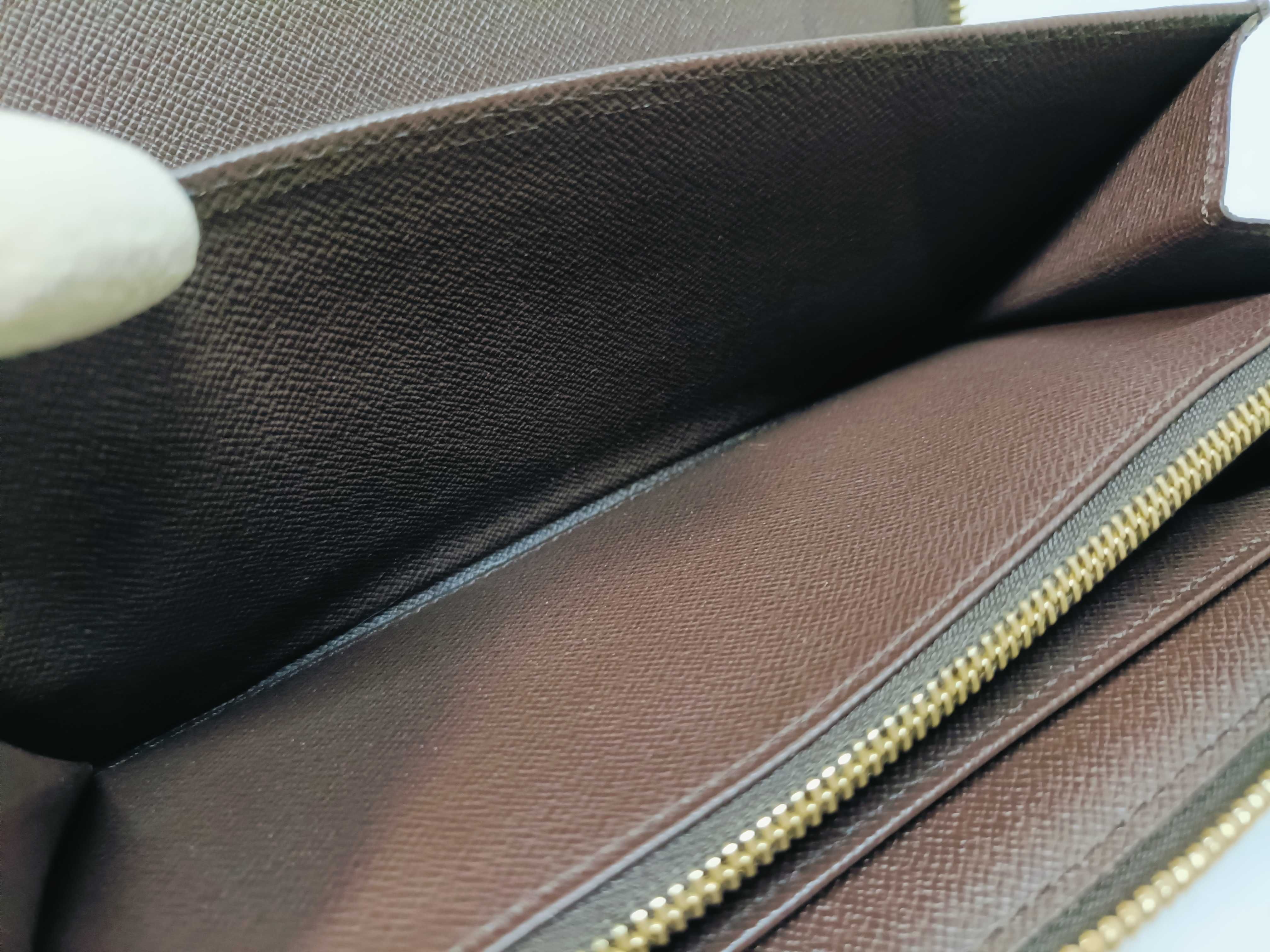 Damier Zippy Organizer Wallet — view 13