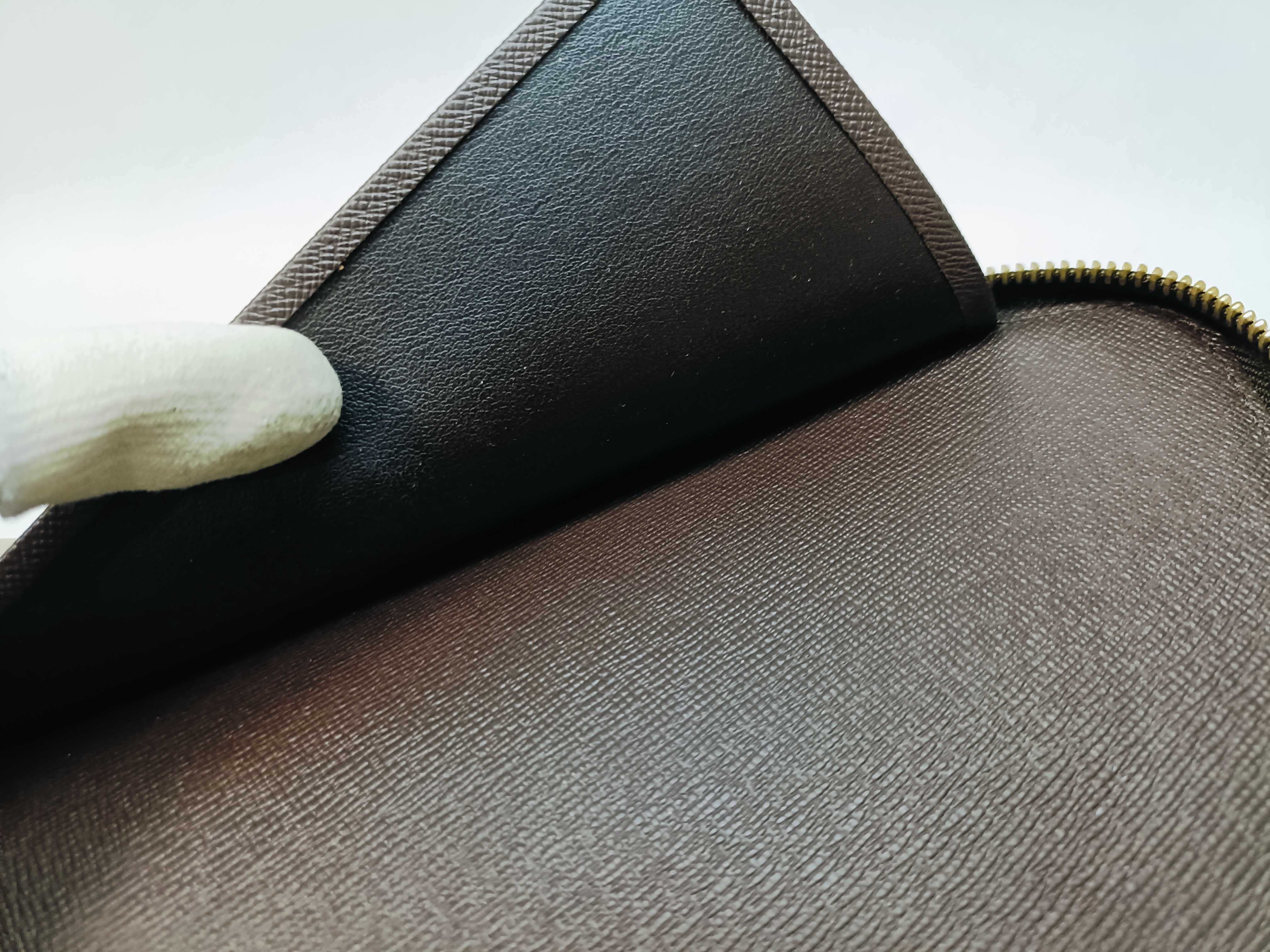 Damier Zippy Organizer Wallet — view 15