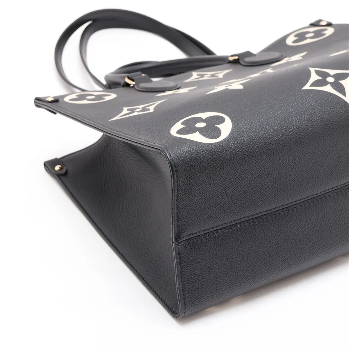 Monogram Empreinte OnTheGo MM M45495 Black (RFID detected) — view 4
