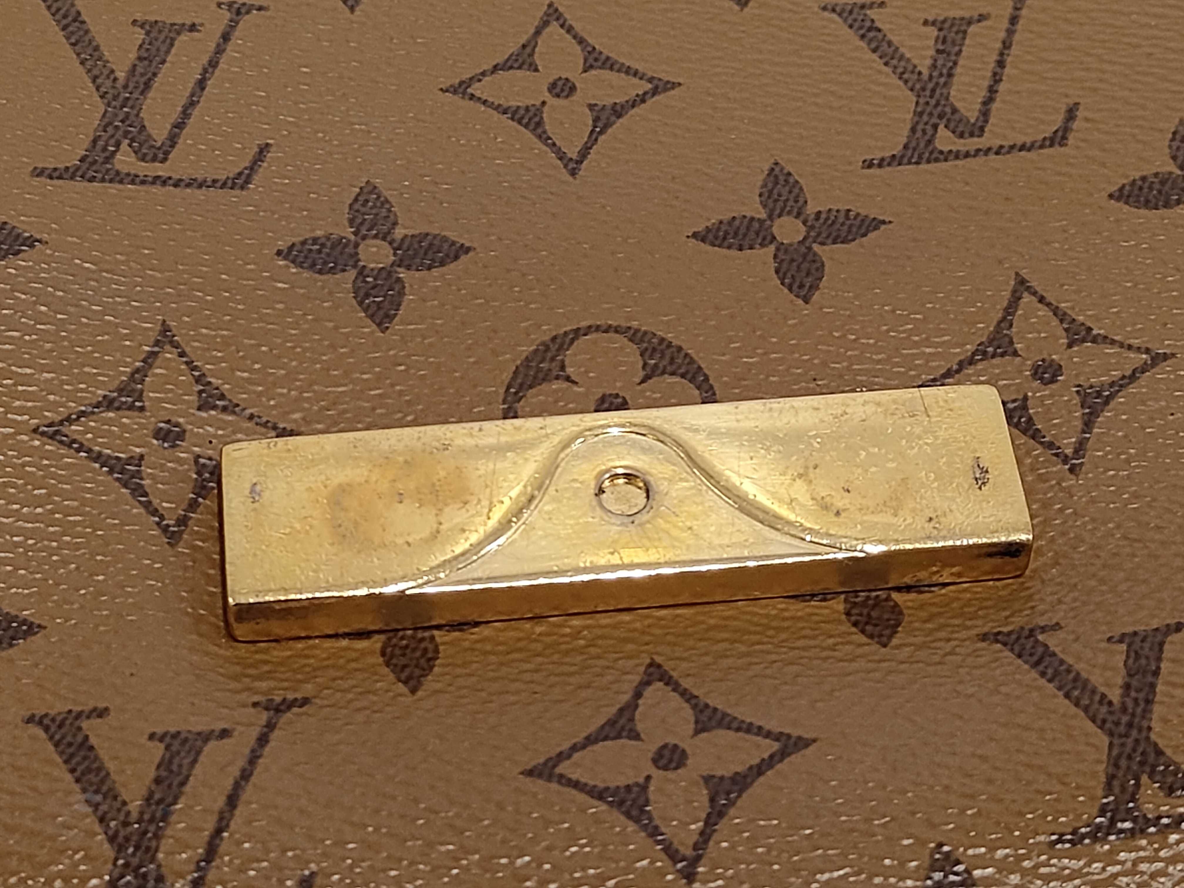 LV Louis Vuitton Monogram Dauphine Medium Shoulder Bag — view 6