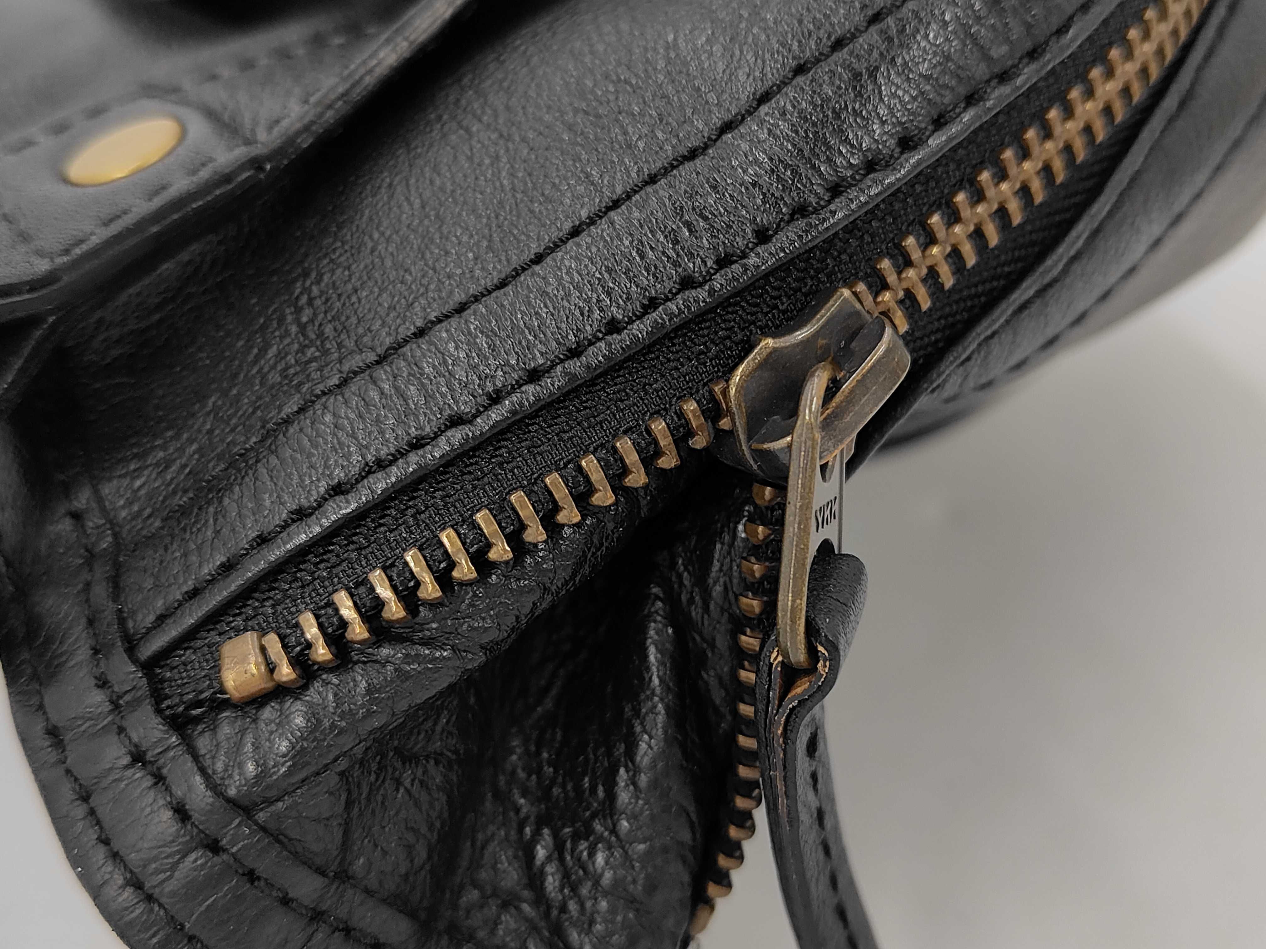 Blue Label Burberry Handbag — view 10