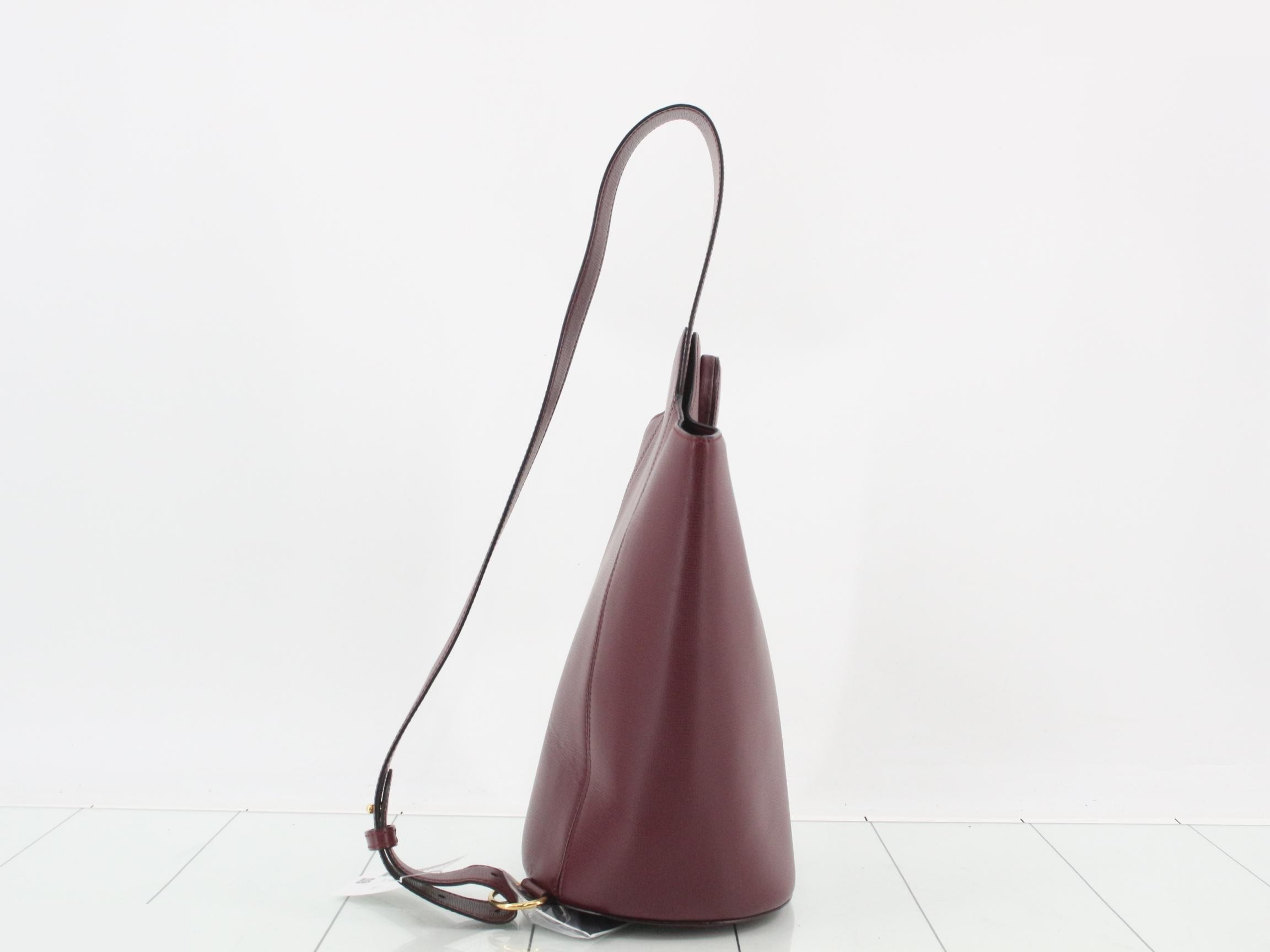 Must Line (Bag) - Shoulder Bag — view 4