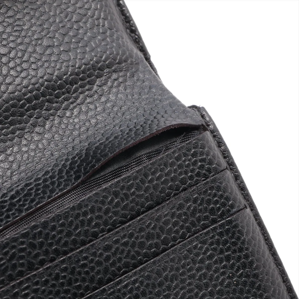 Matelasse caviar skin compact wallet black silver hardware 13426838 — view 9