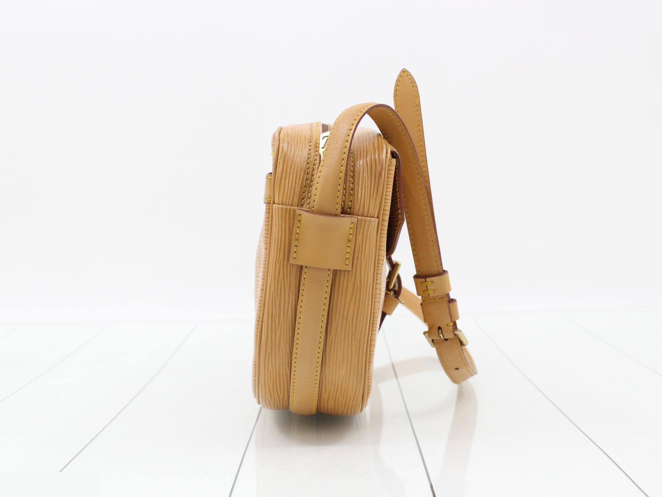 M52156 Jaune Fille Beige — view 4
