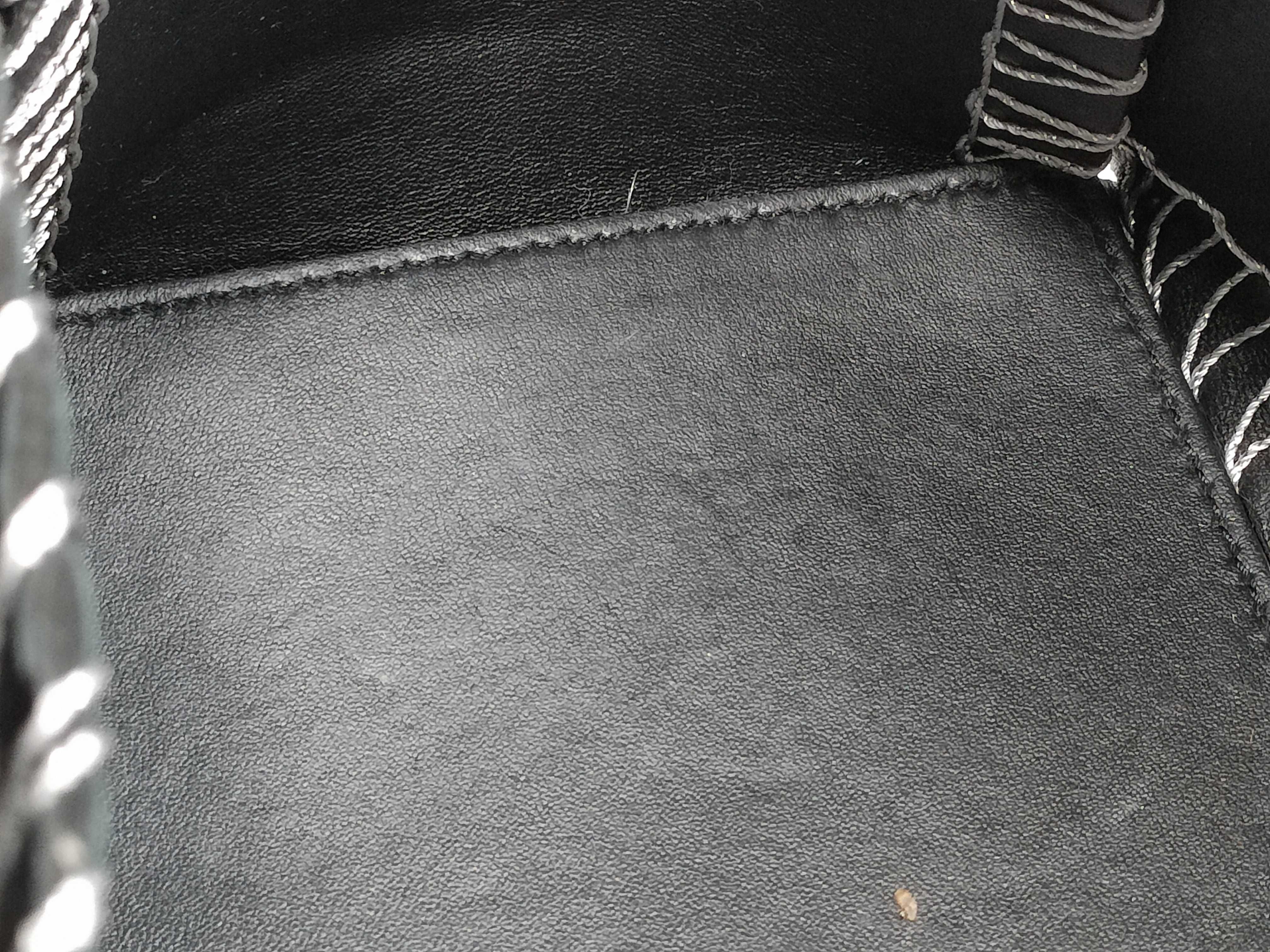 Intrecciato Bottega Veneta Intrecciato Arco Tote Bag — view 11