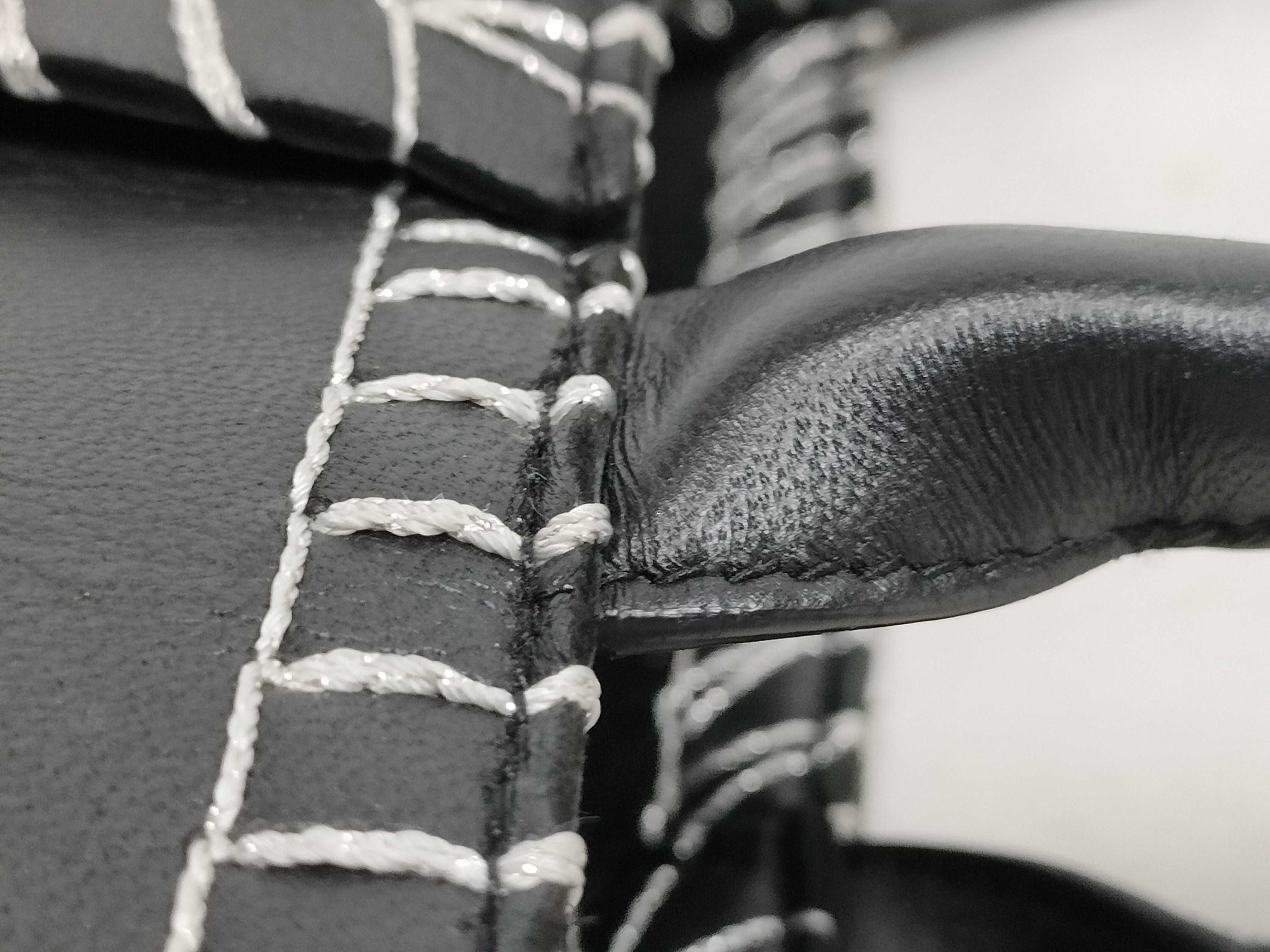 Intrecciato Bottega Veneta Intrecciato Arco Tote Bag — view 5