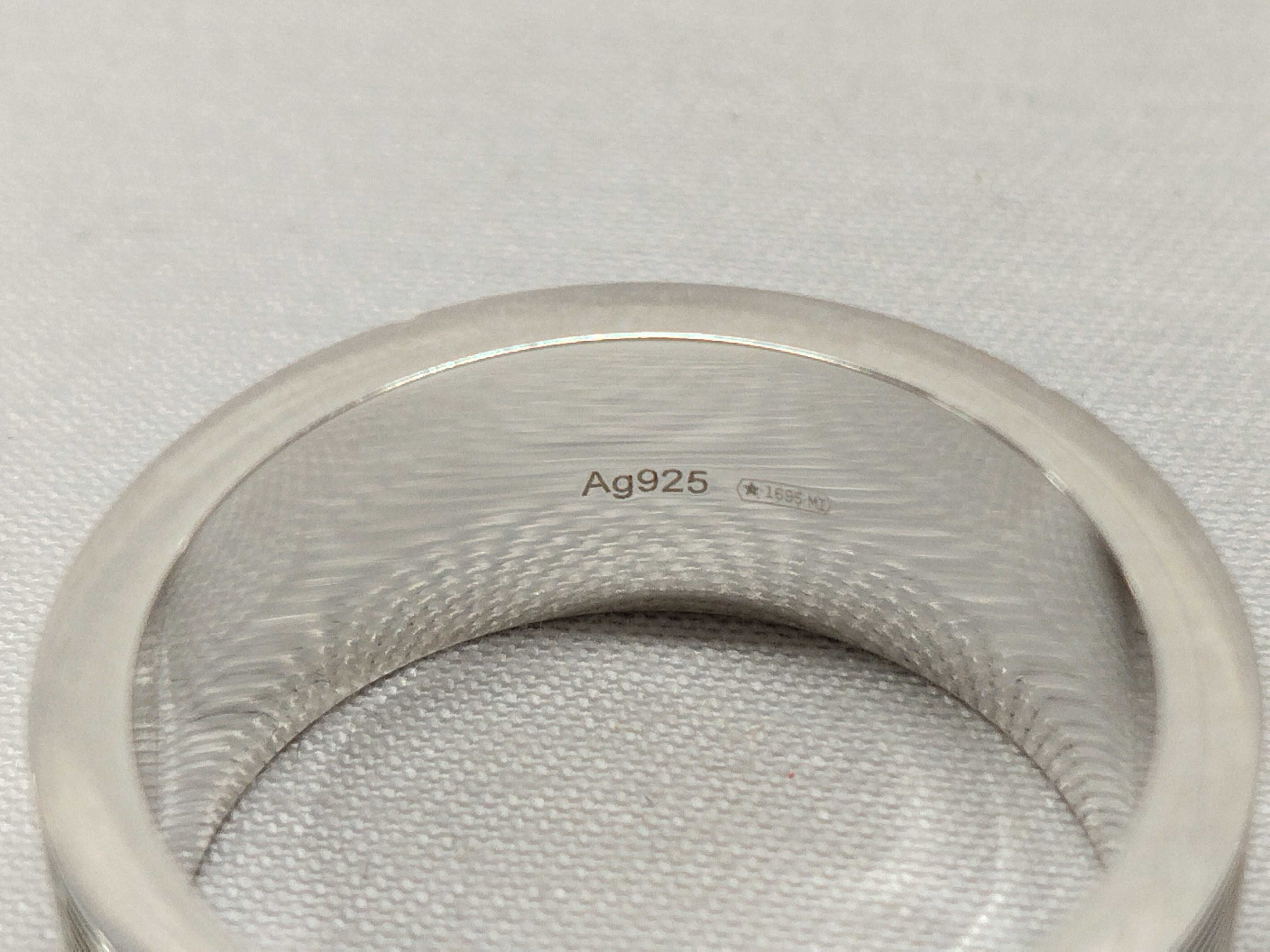 Ring / SV Ring — view 3