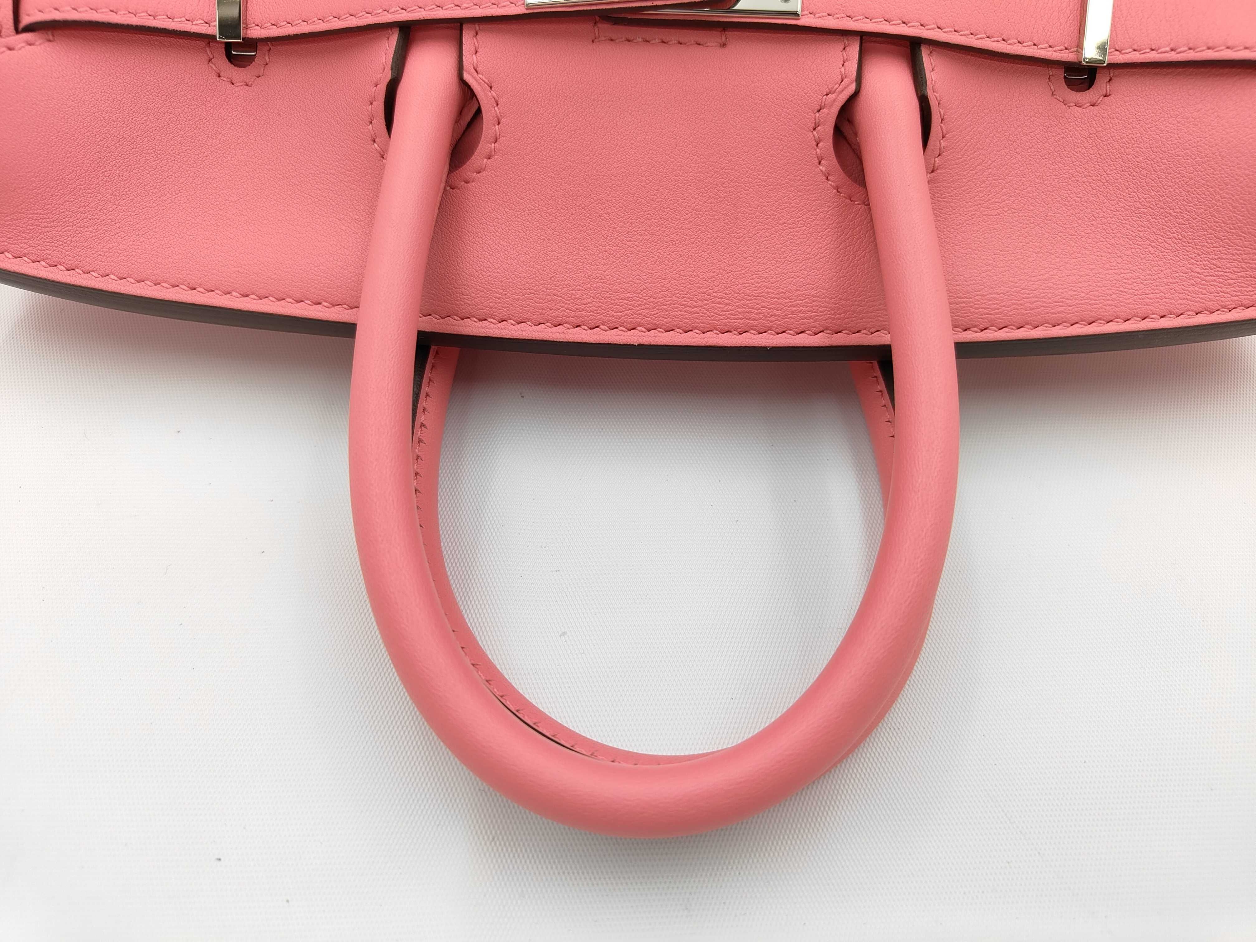 Birkin 25 Swift Leather, C Stamp, Clochette Key, Padlock, Handbag — view 3