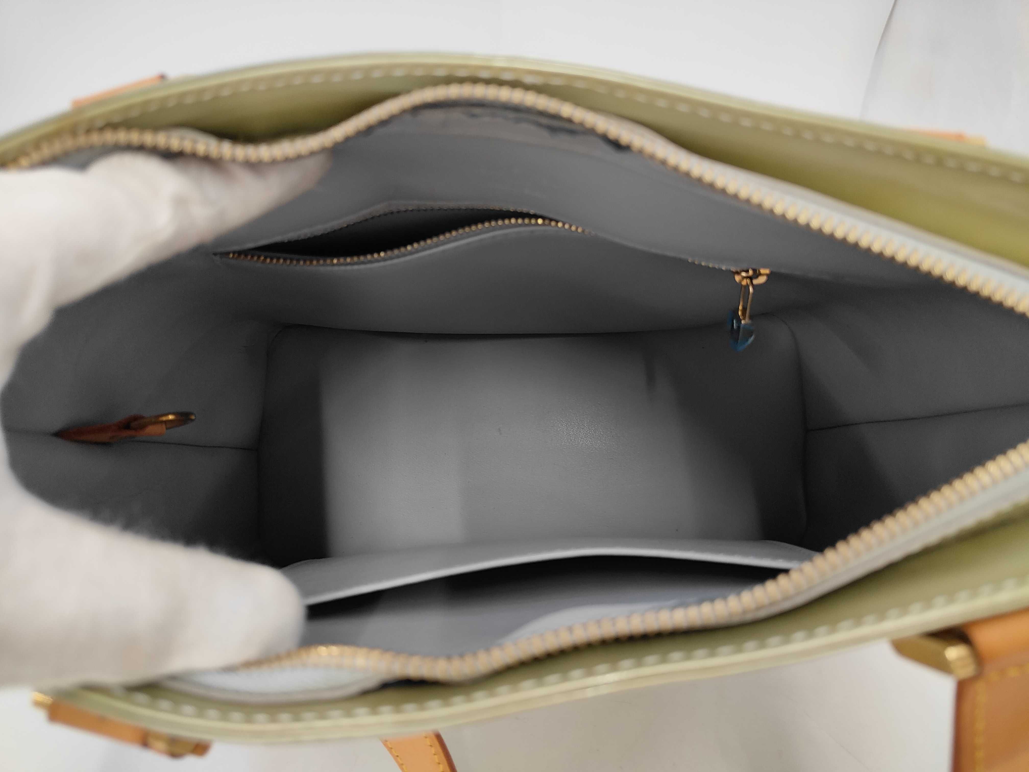 Vernis Gold Tote Bag — view 9