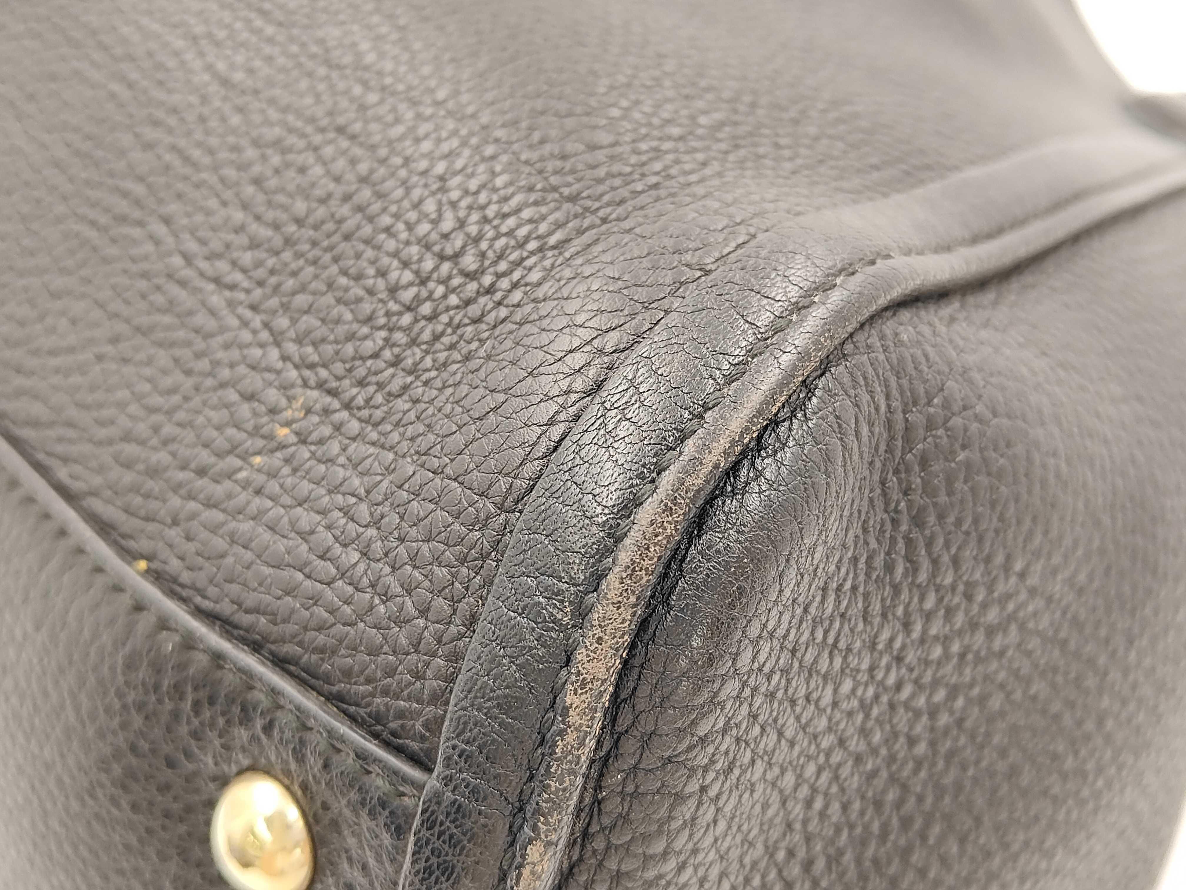 Soho Handbag, 282309, Black Leather Handbag — view 4