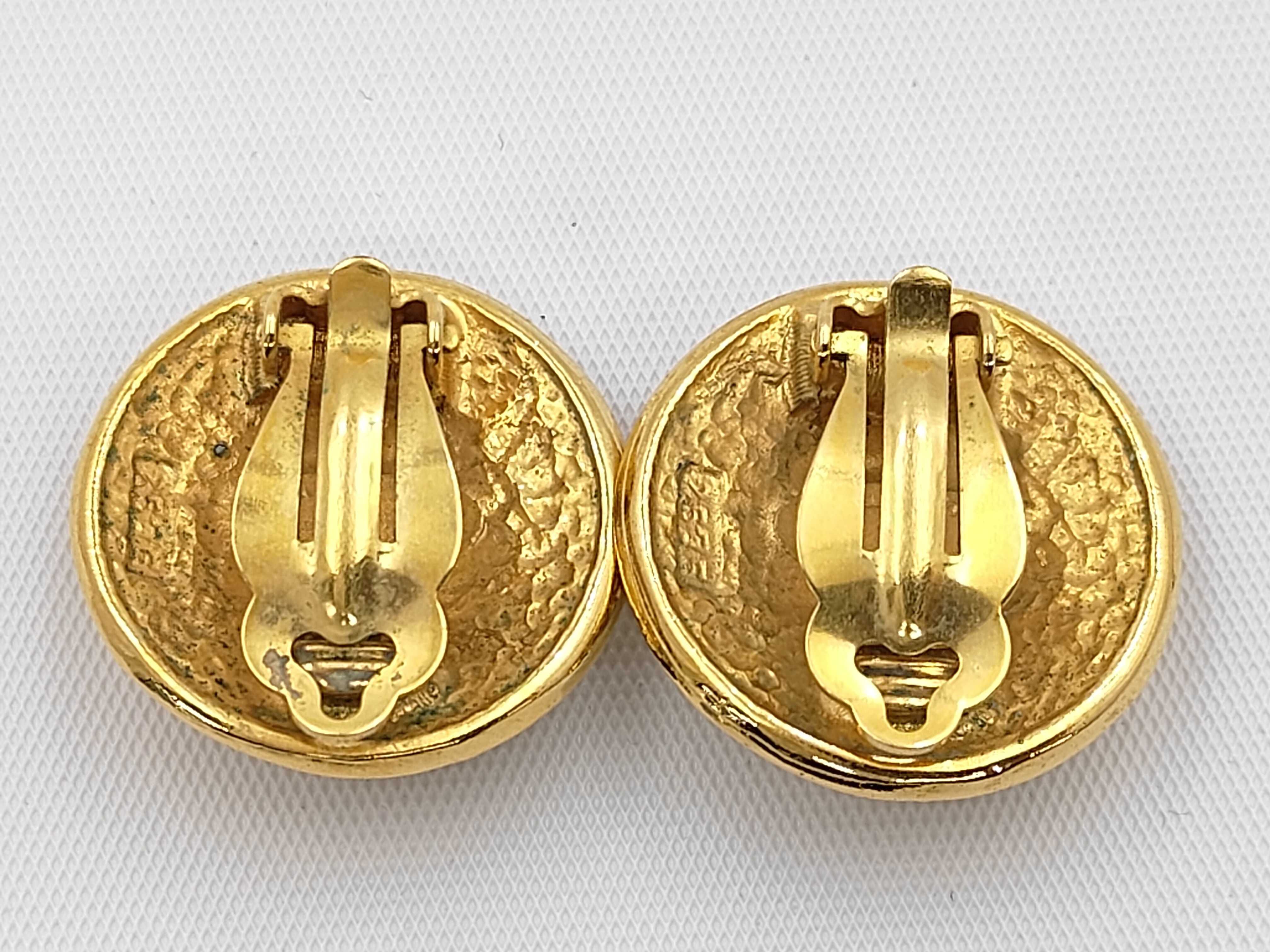 serial number unknown / earrings / GP earrings — view 2