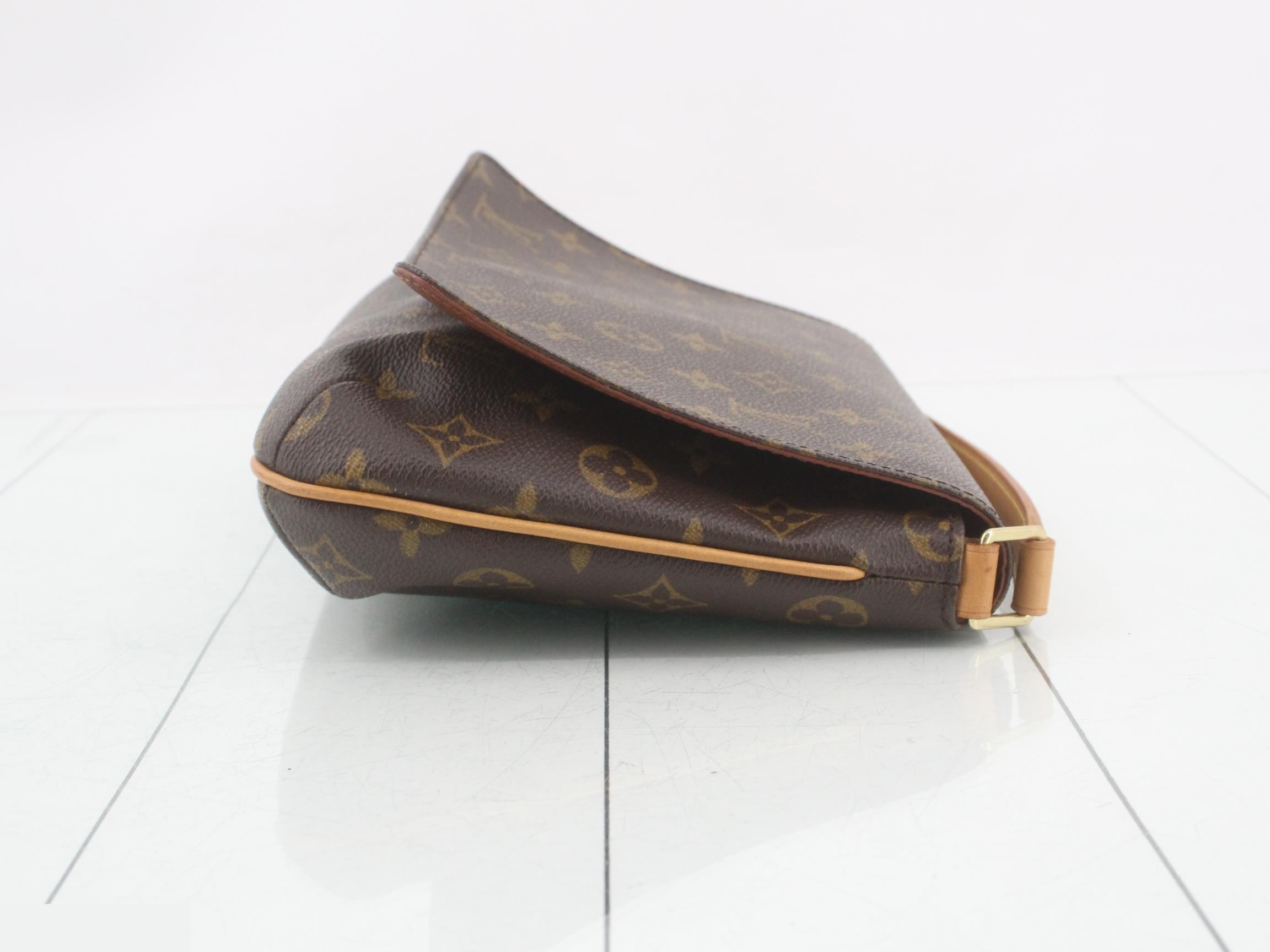 Musette Tango Short Shoulder — view 3