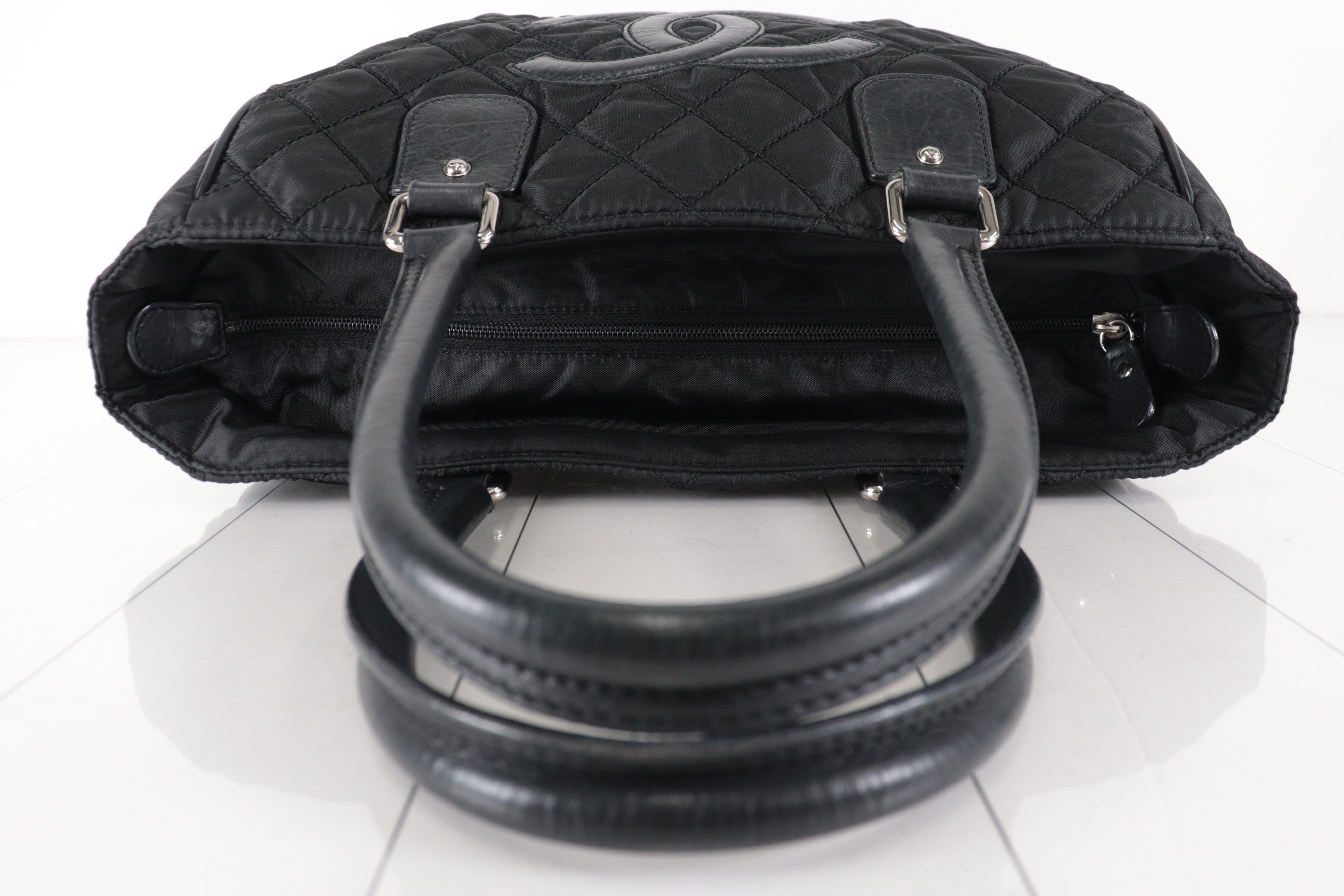 DecaCoco Nylon x Leather Tote Bag, Item No. 12 — view 6