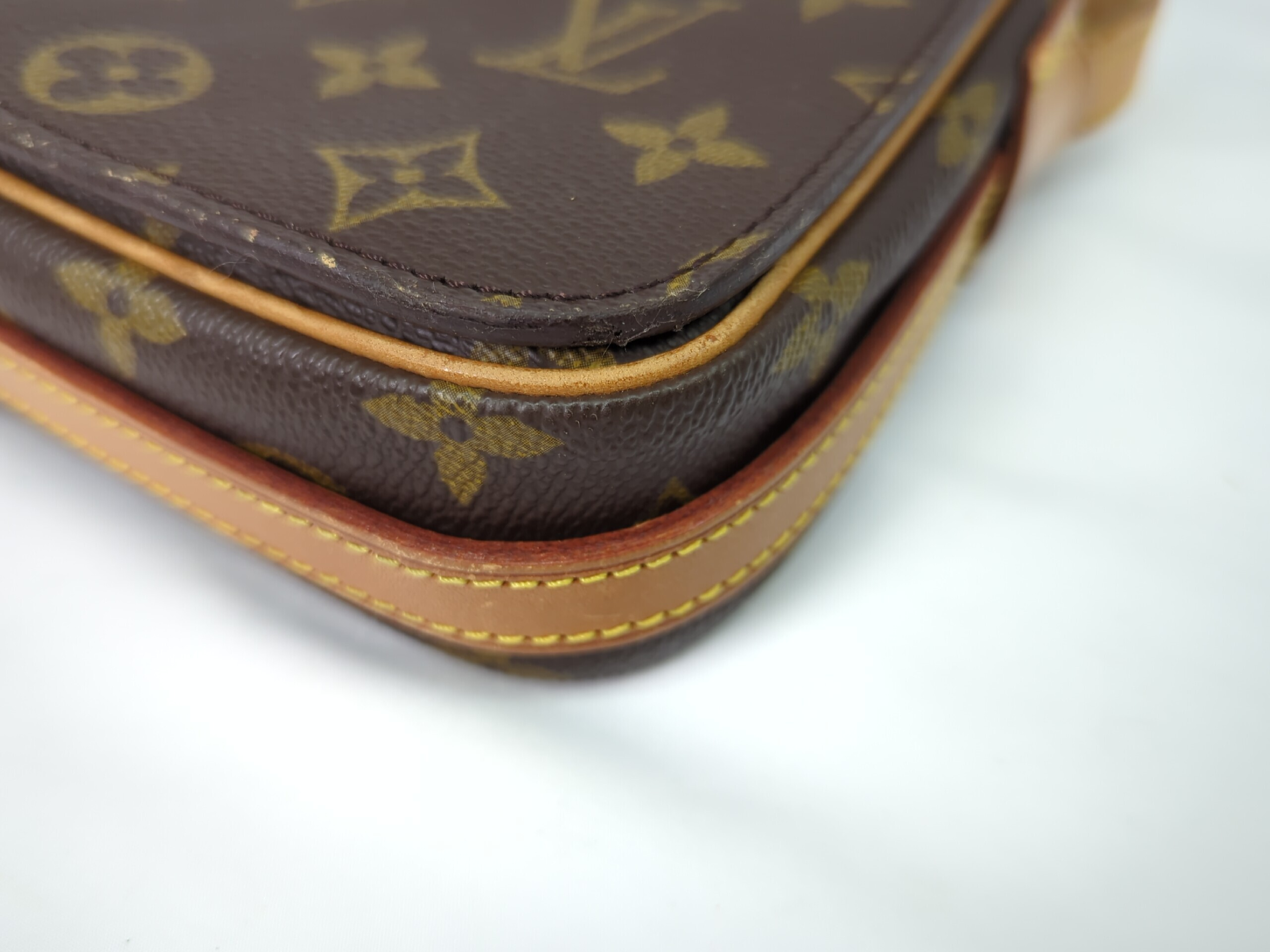 M51210 Monogram Saint Germain 24 Shoulder Bag — view 4