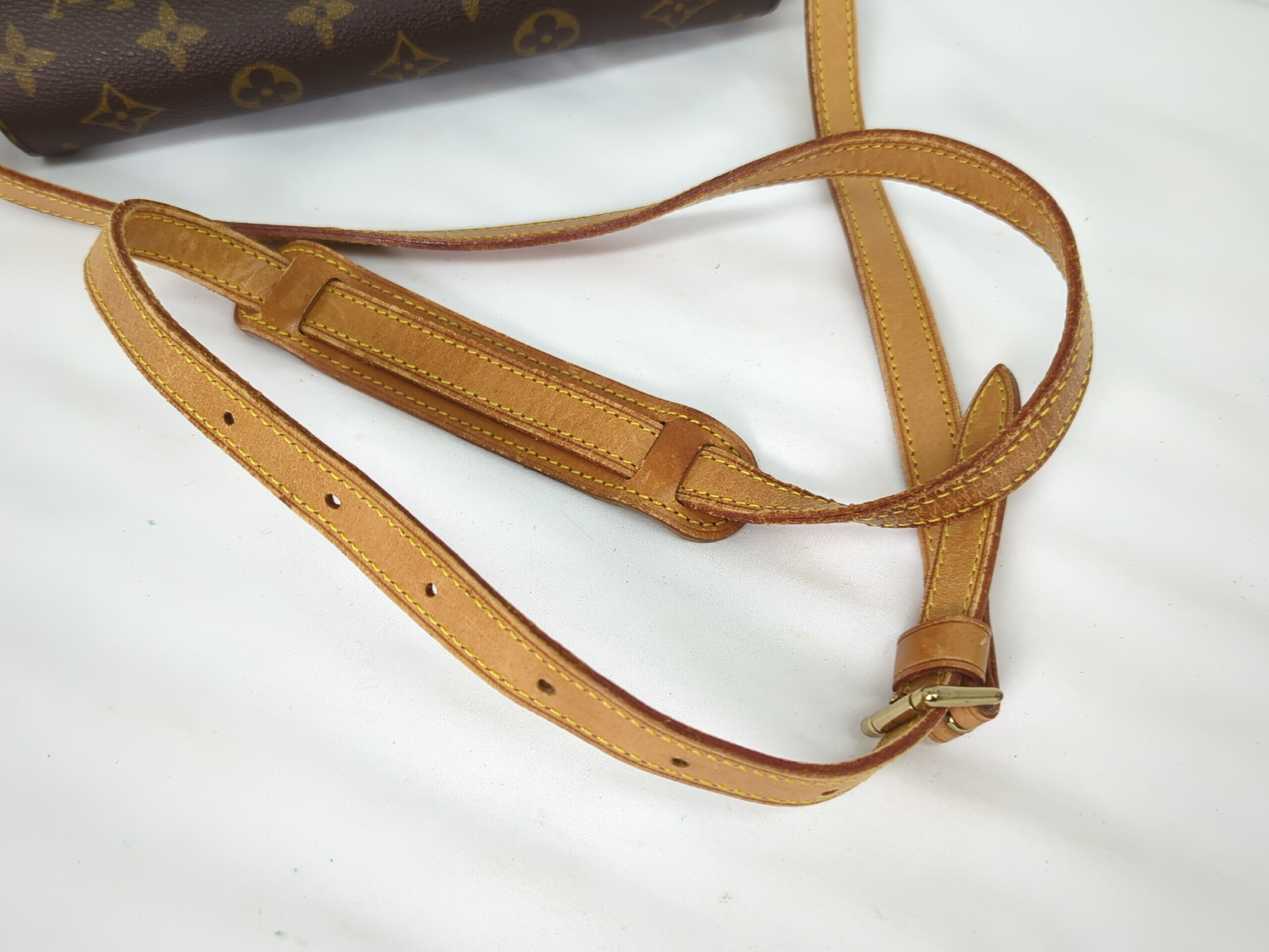 M51210 Monogram Saint Germain 24 Shoulder Bag — view 6