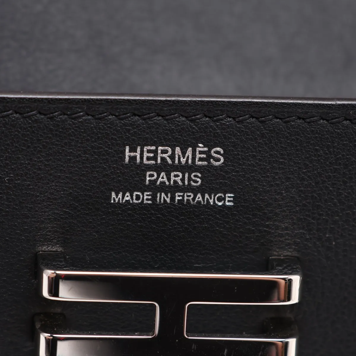 Elan Pocket 24, Veau Swift leather, black, gold hardware, B: 2023 — view 7