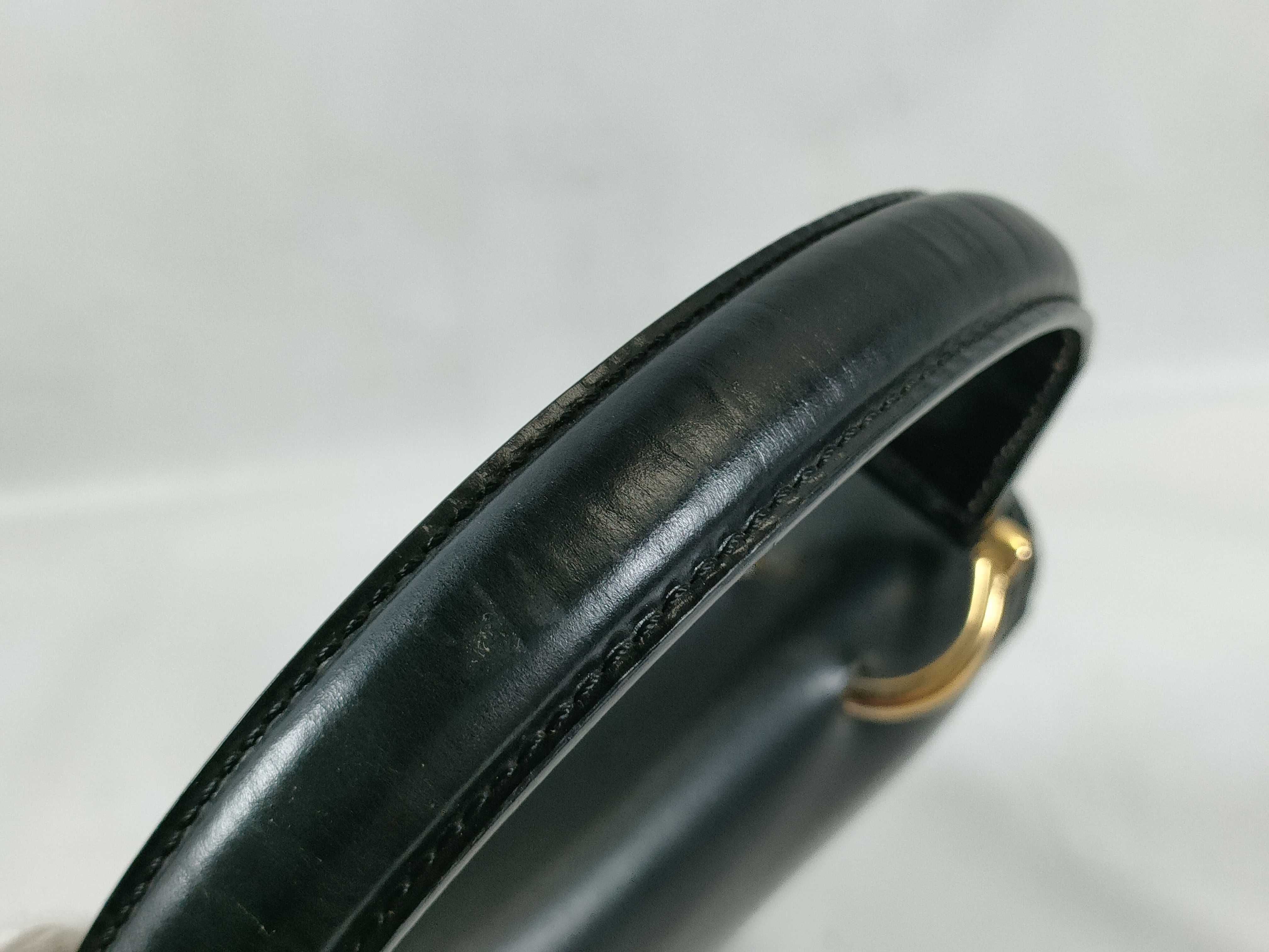 handbag — view 4