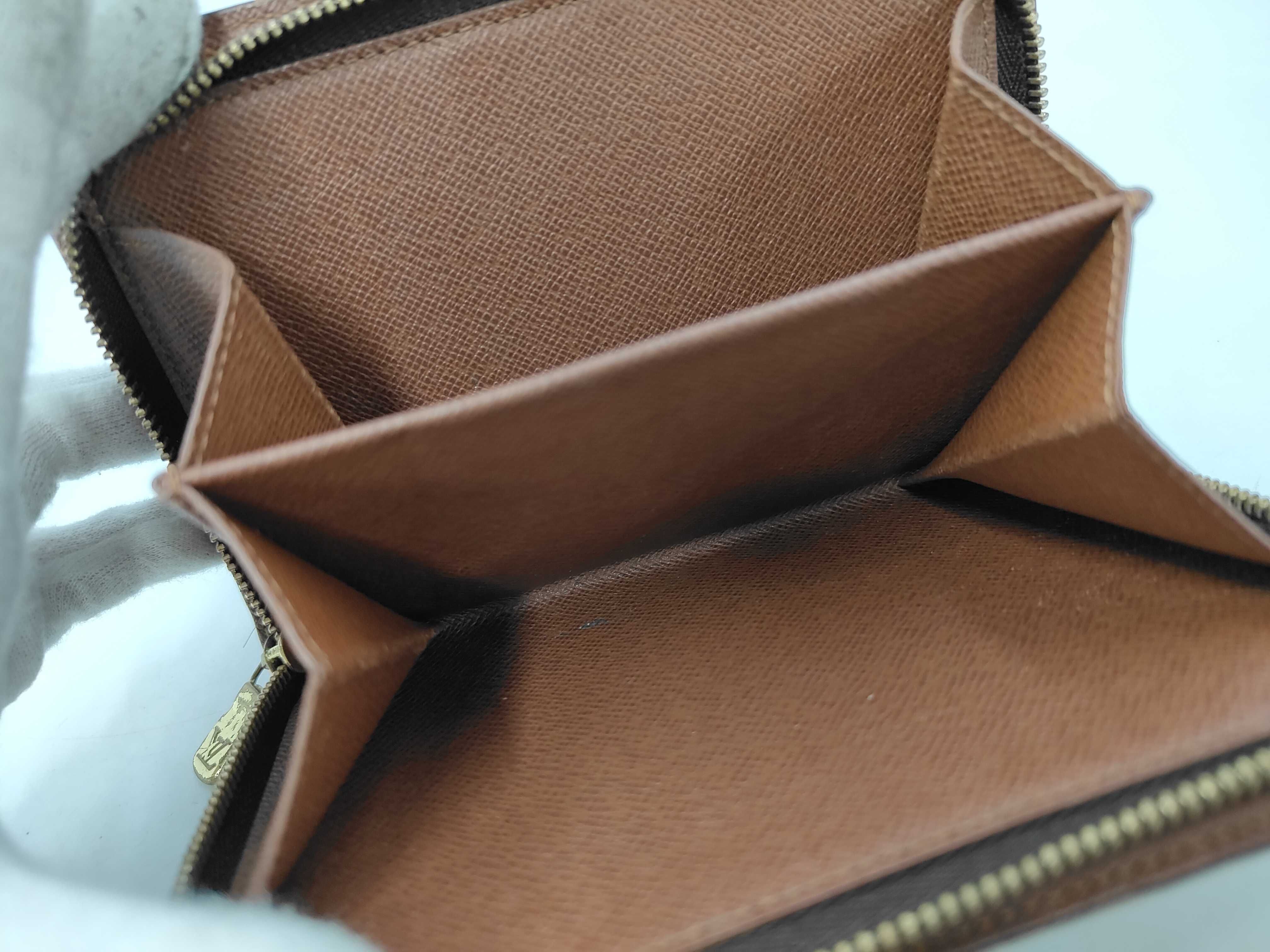 LV Louis Vuitton Epi Zippy Volette M61857 Wallet — view 10