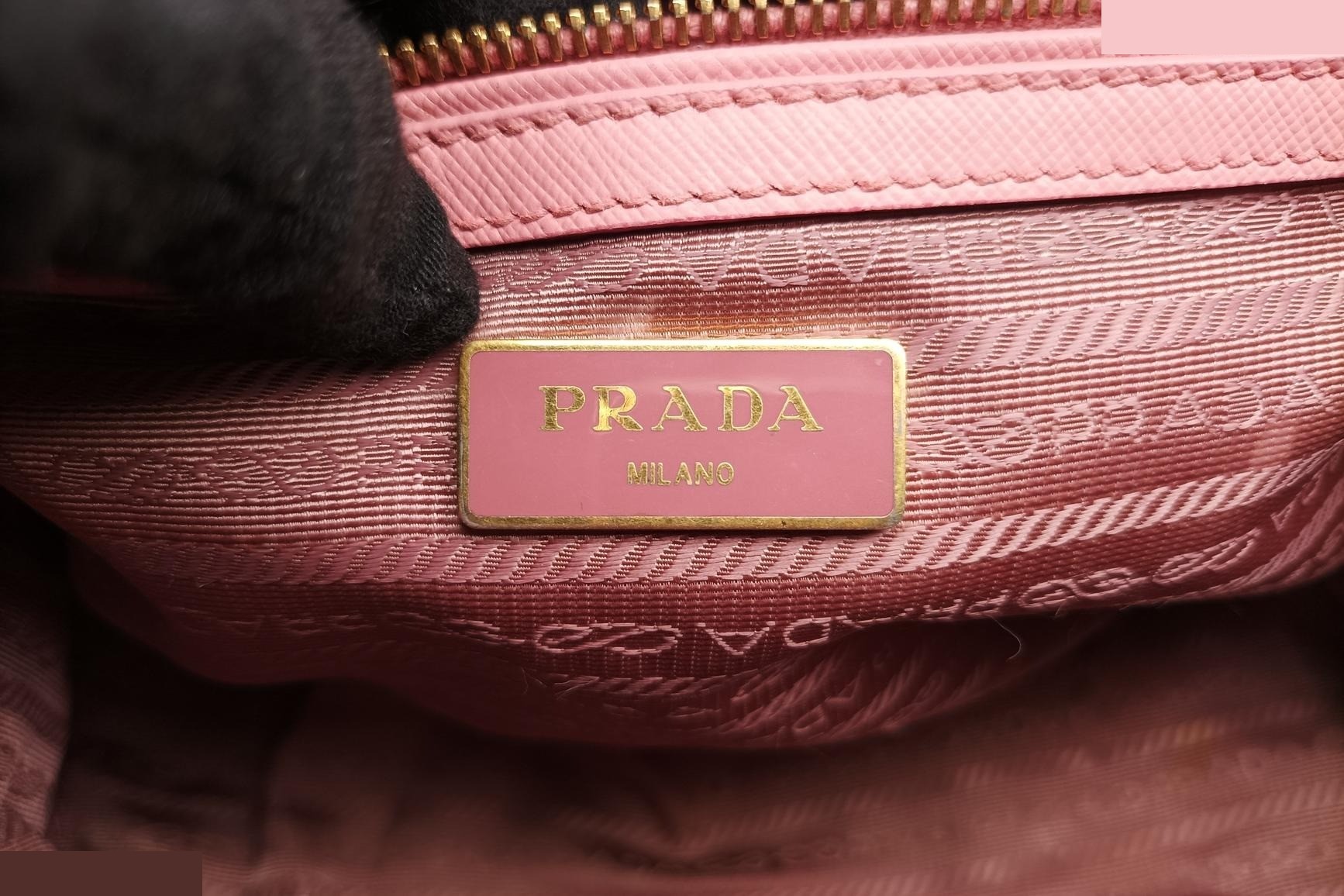 Galleria Saffiano Leather Pink — view 7