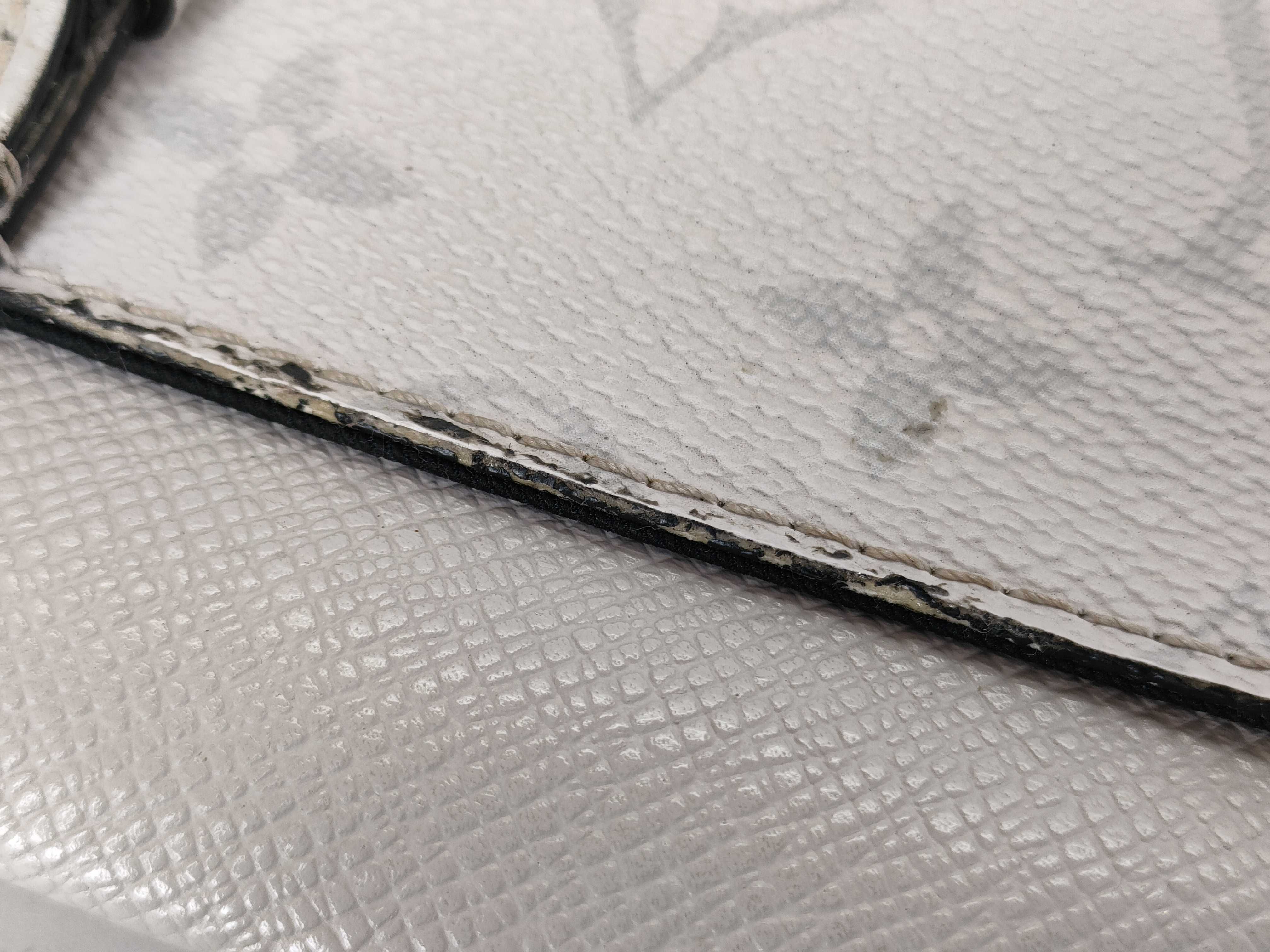 Taigarama Flap Messenger M30411 CA3290 White Shoulder Bag — view 15