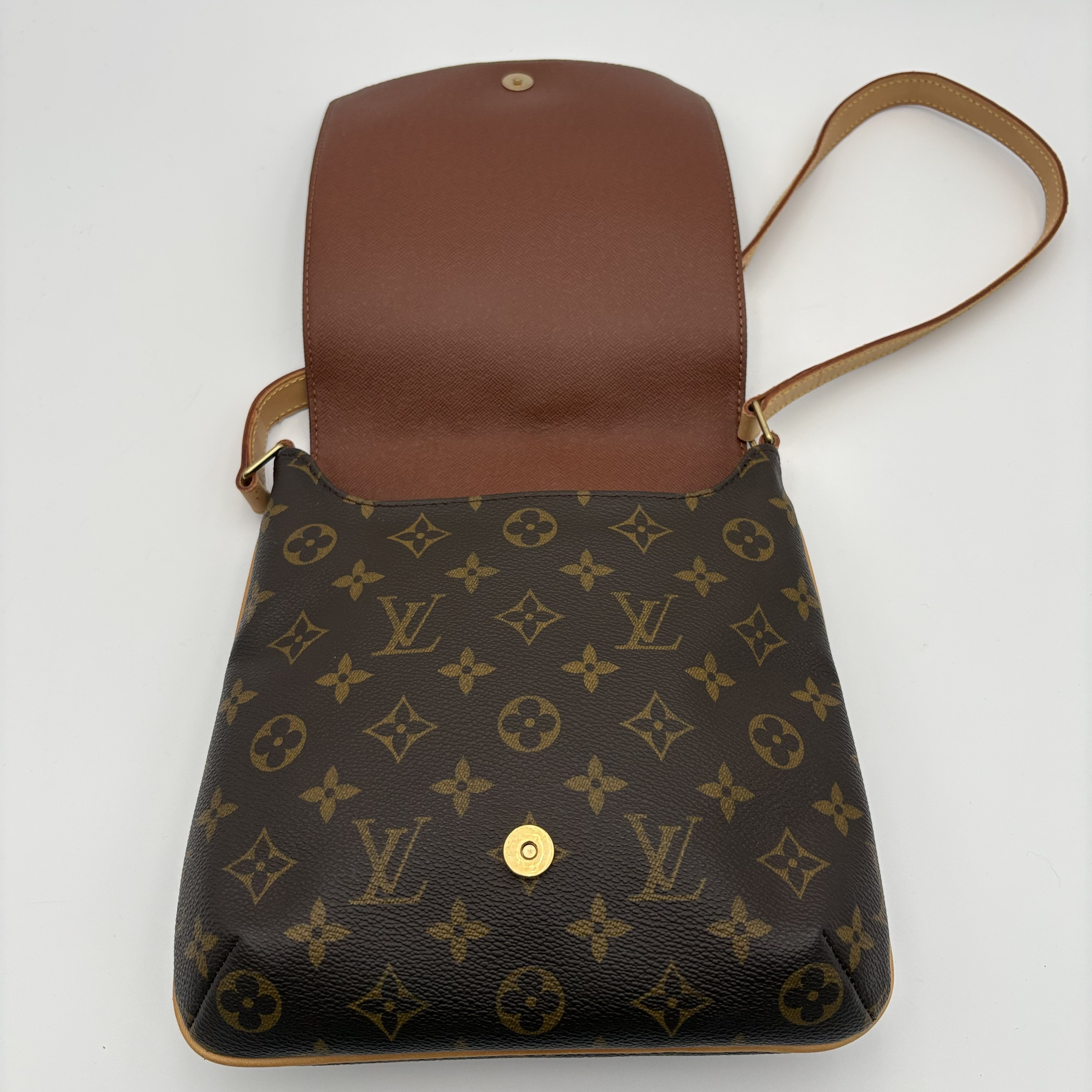 Monogram Musette Salsa Shoulder Bag — view 10