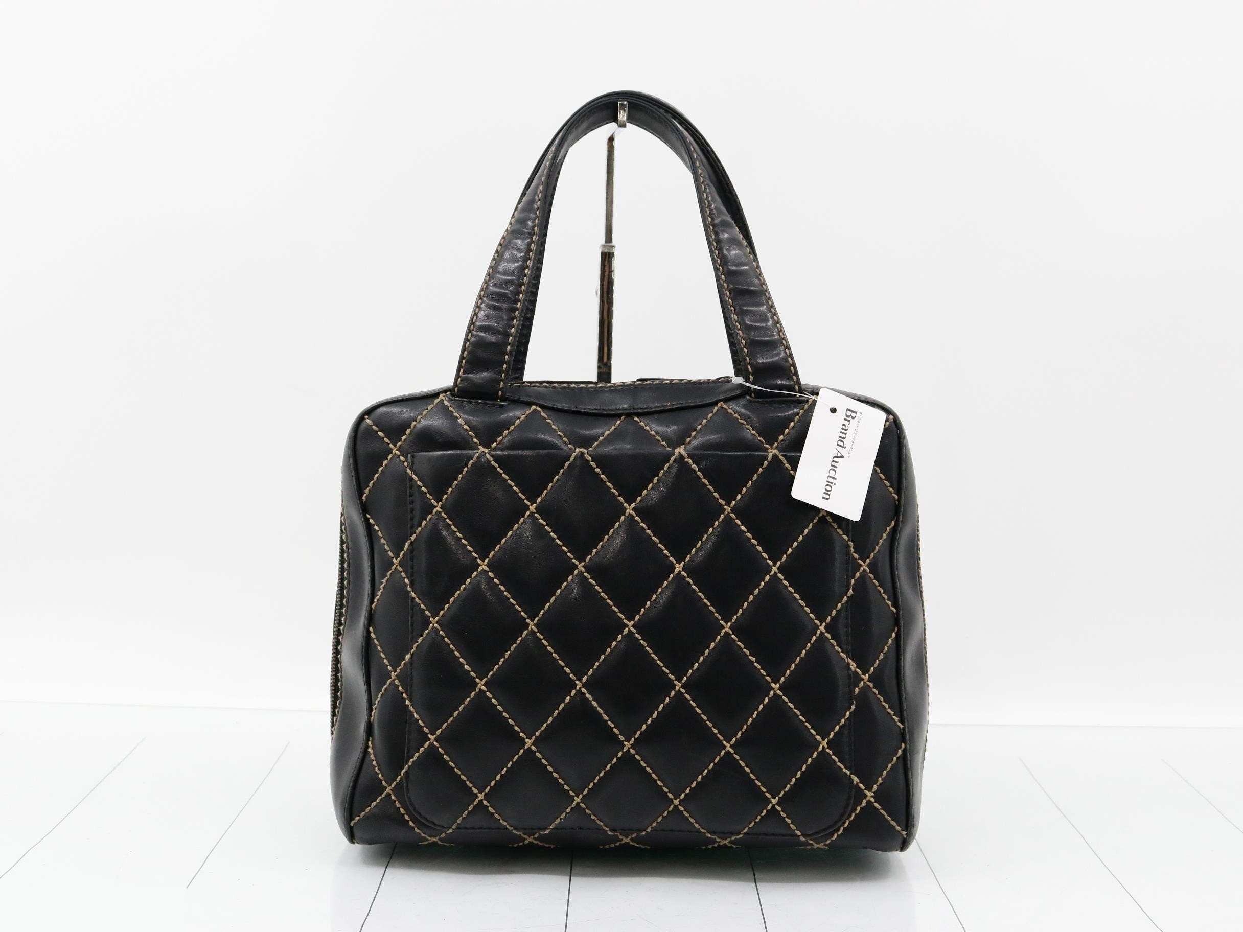 Wild Stitch Tote Bag with Seal No. 6 — view 2